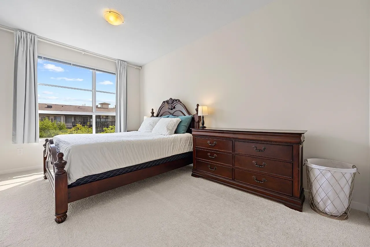 405 1152 Windsor Mews