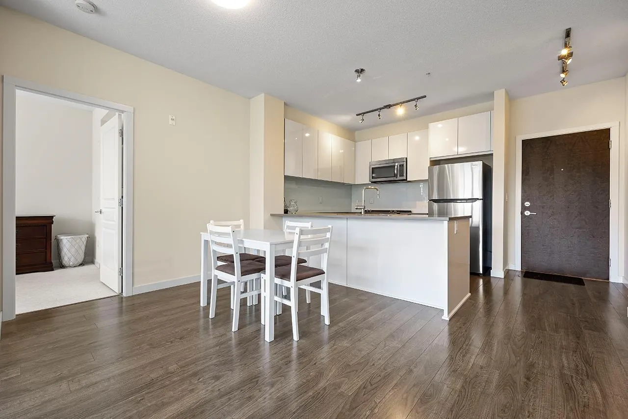 405 1152 Windsor Mews
