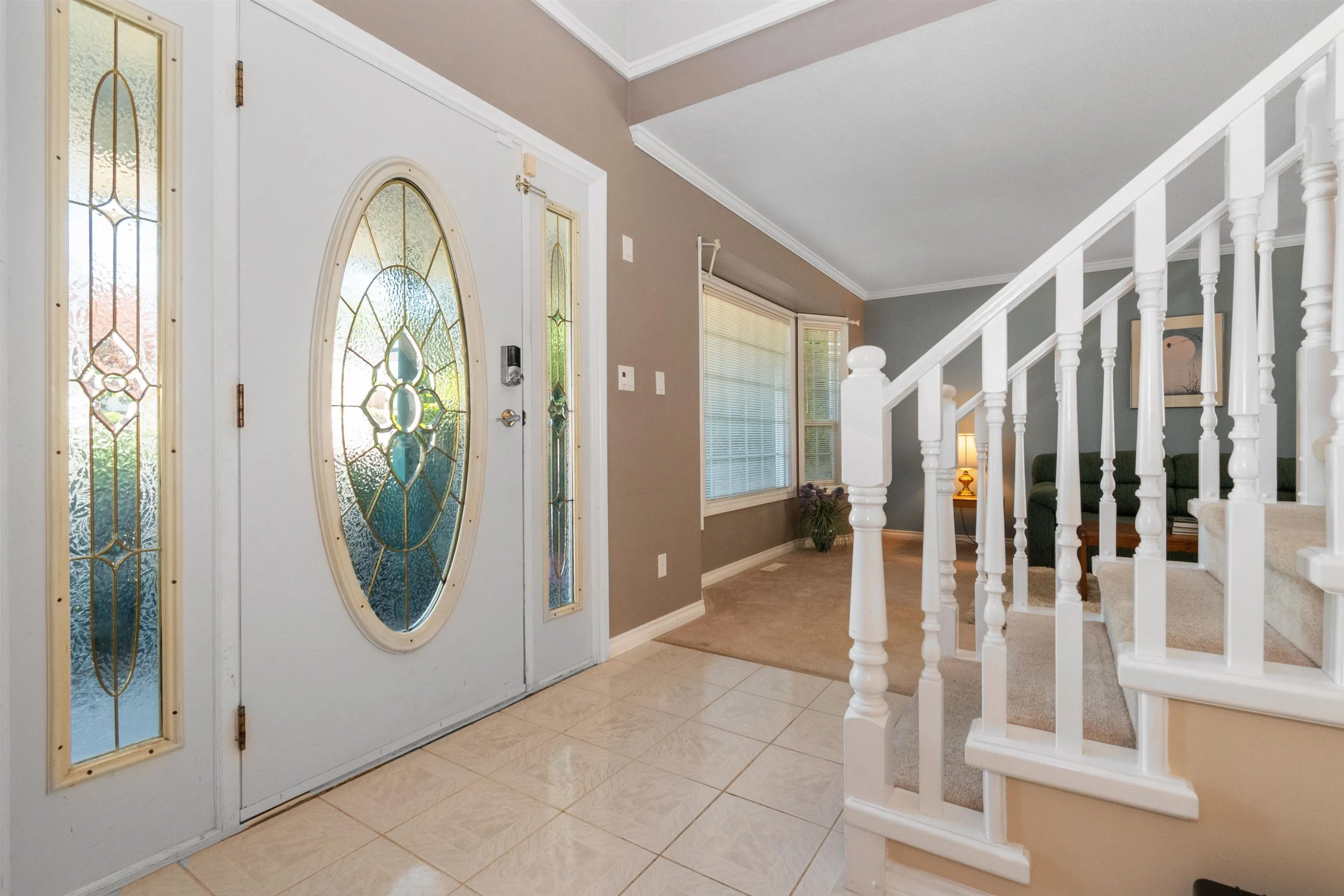 5489 Alpine Crescent