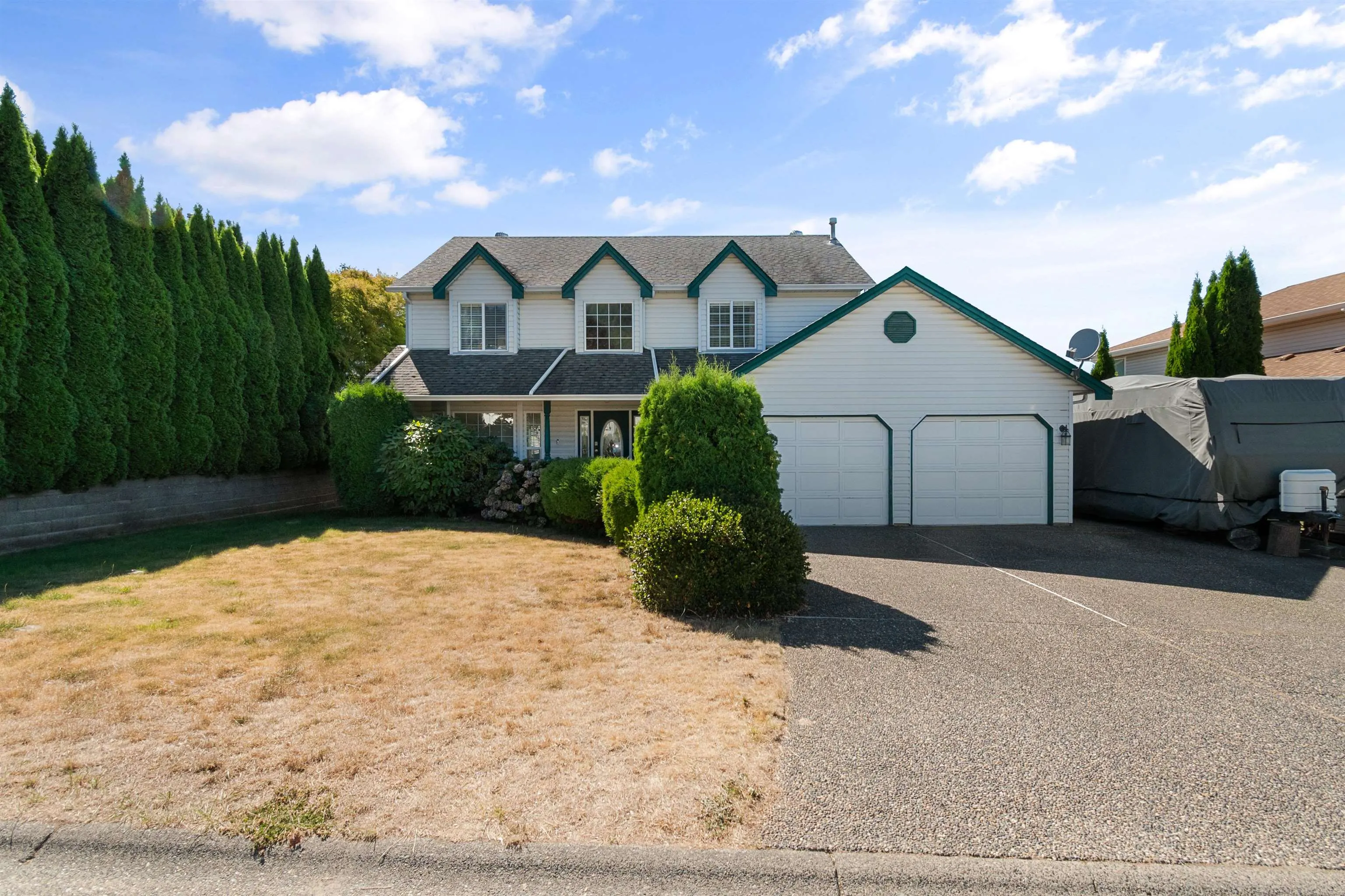 5489 Alpine Crescent