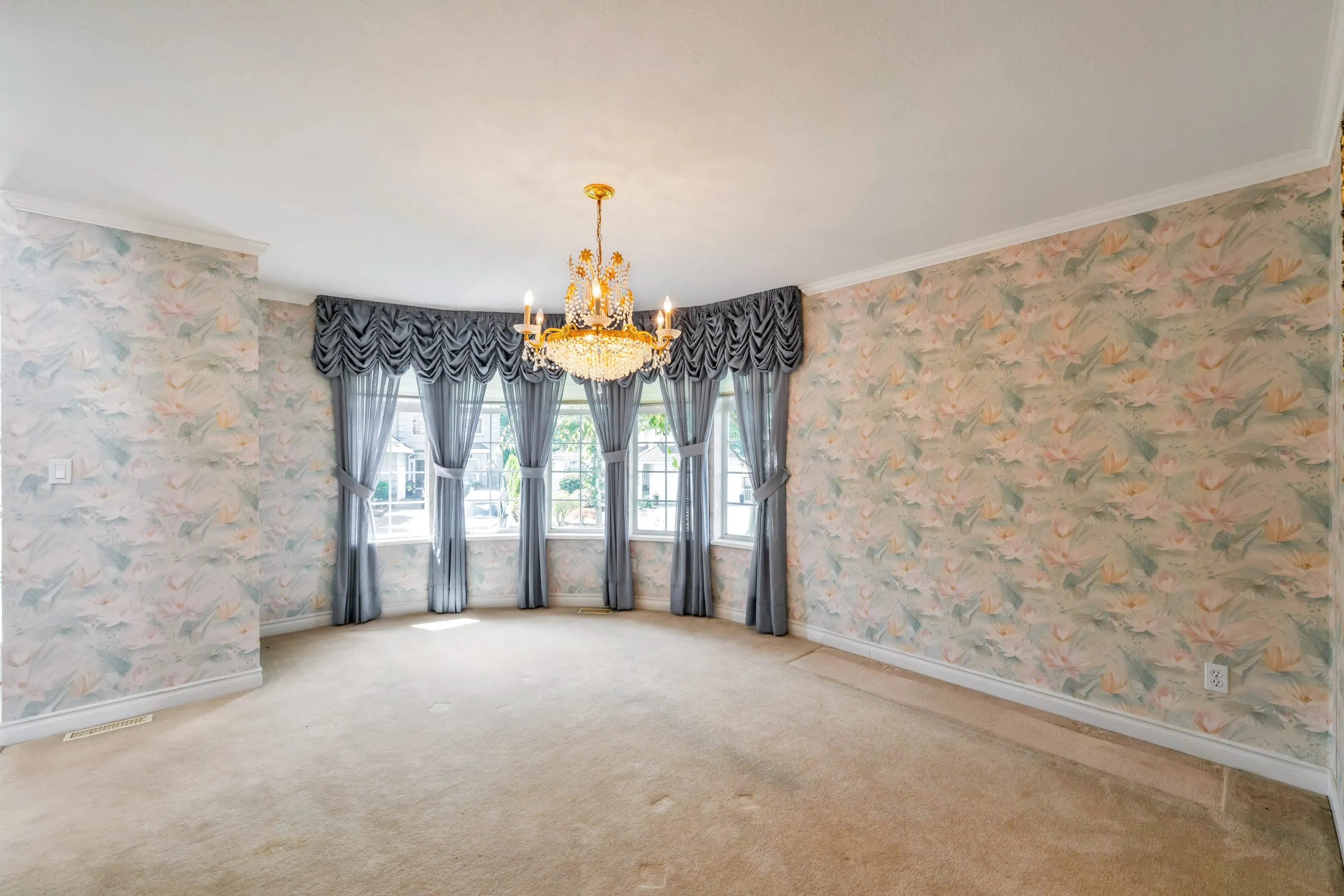 1829 Ocean Surf Place