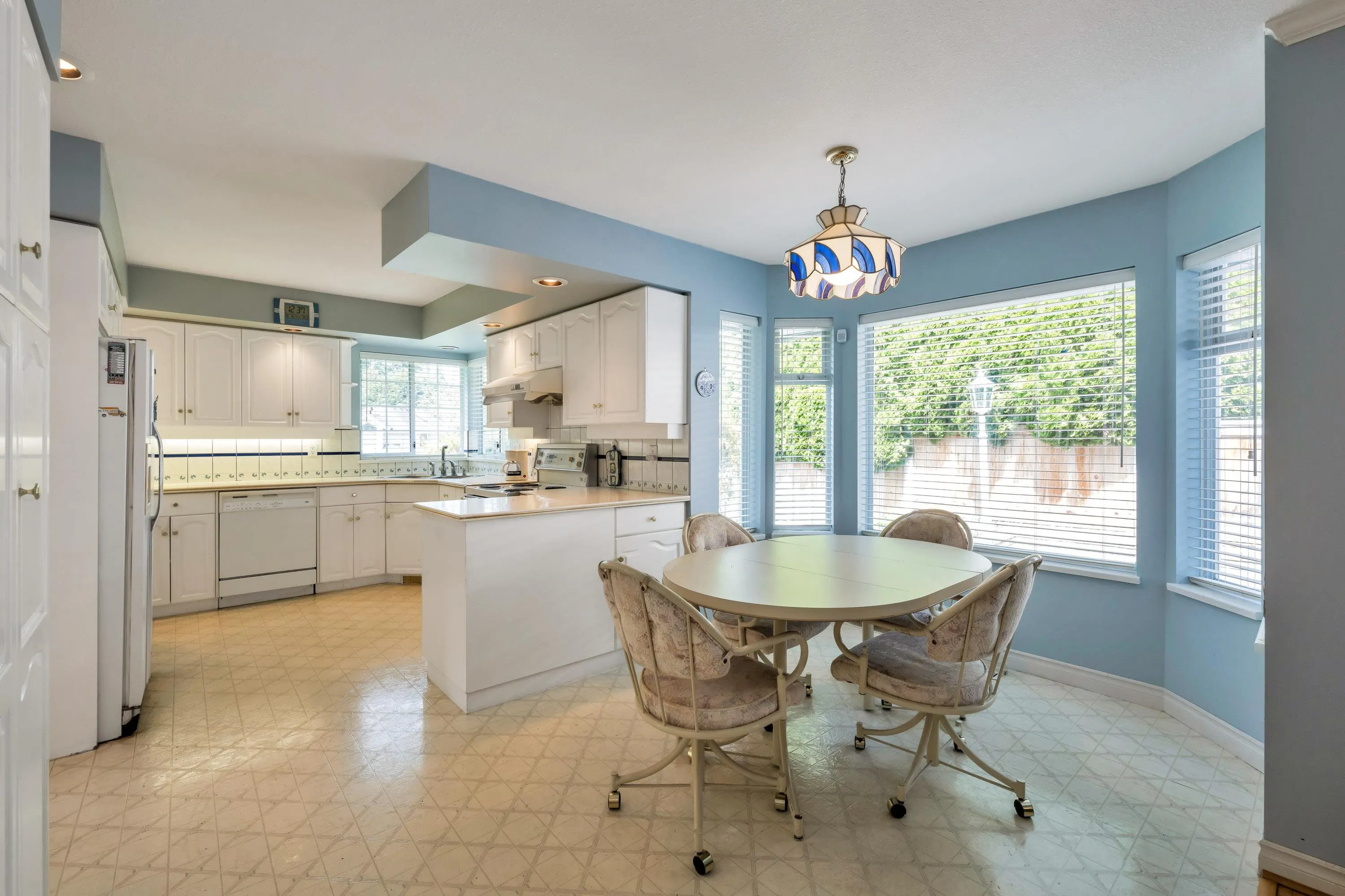 1829 Ocean Surf Place