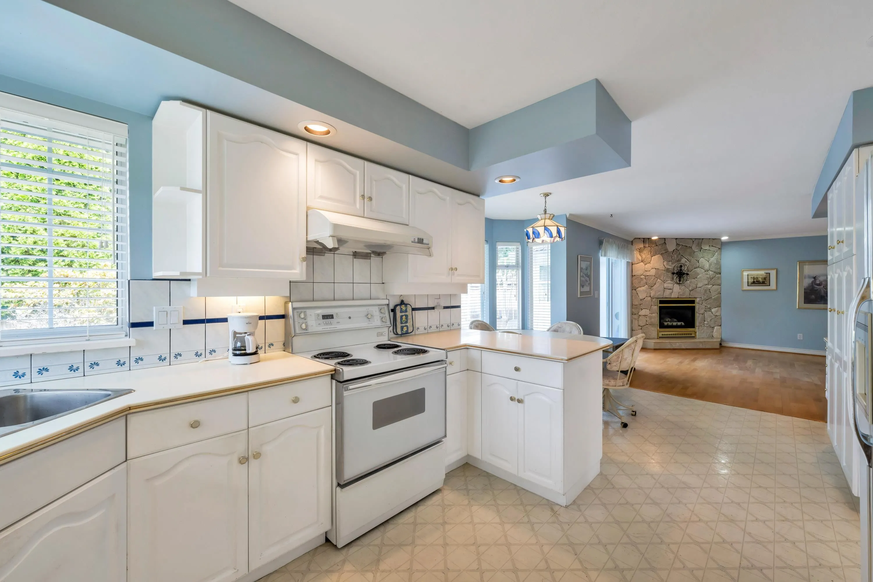 1829 Ocean Surf Place