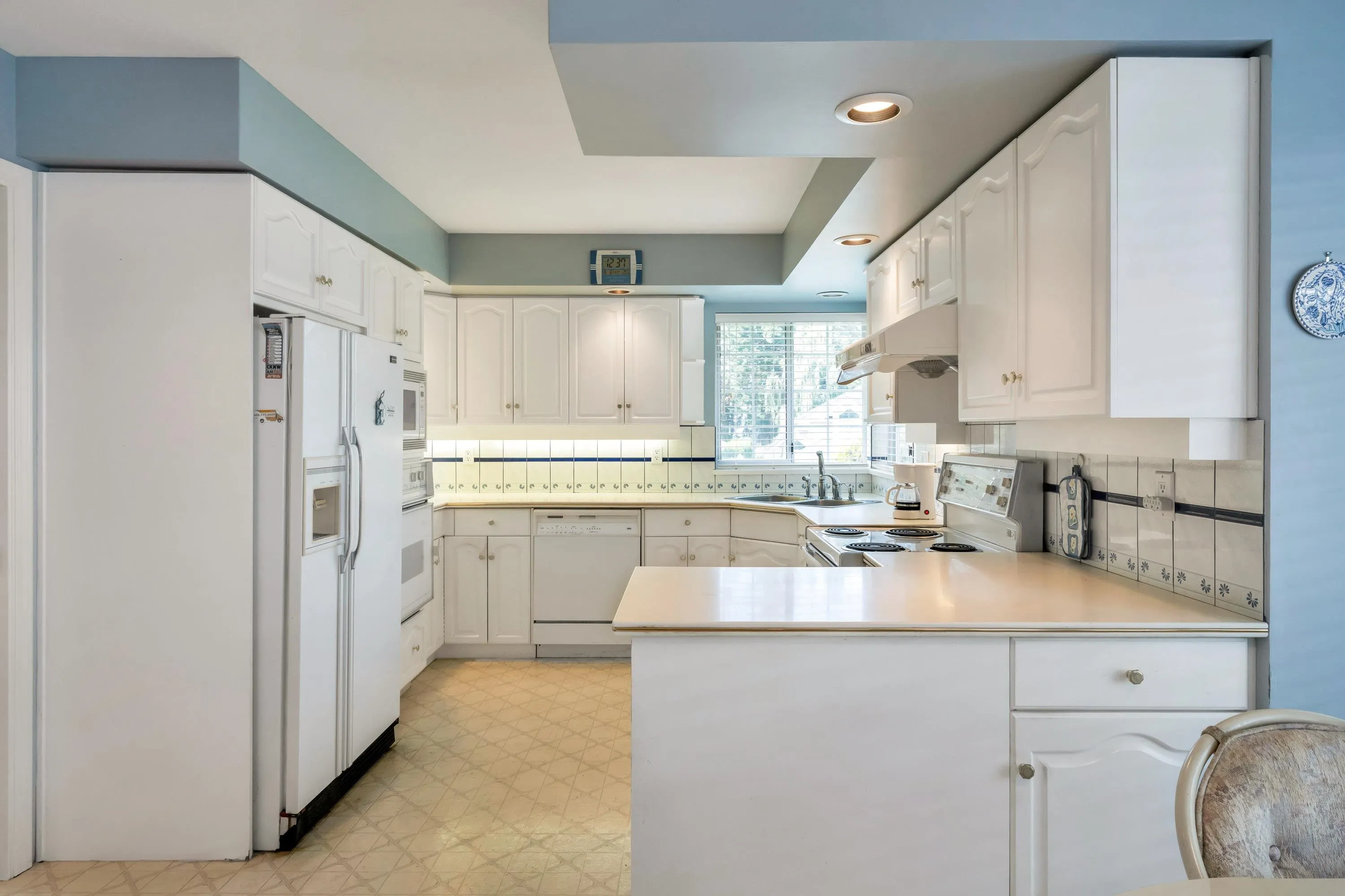 1829 Ocean Surf Place