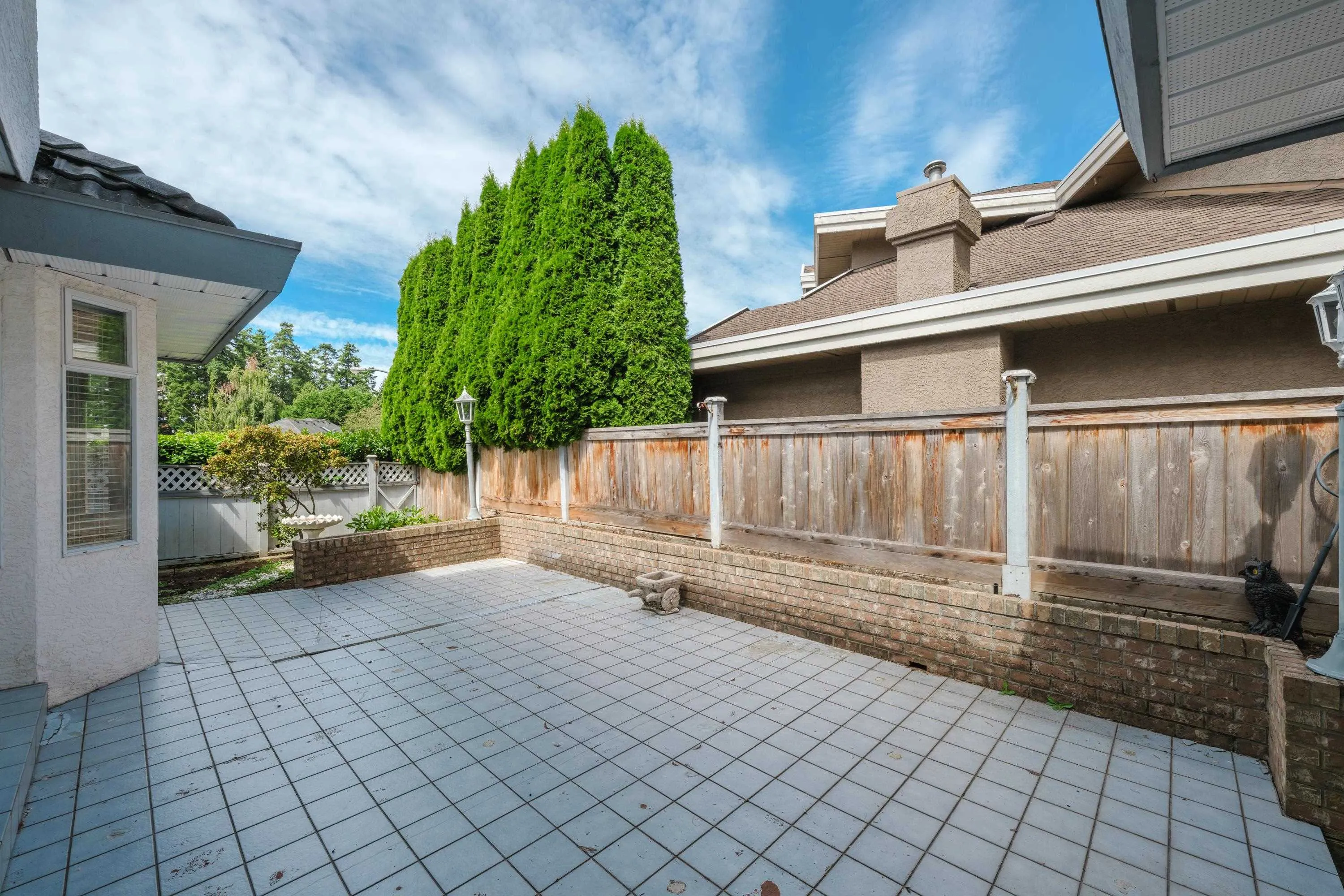 1829 Ocean Surf Place