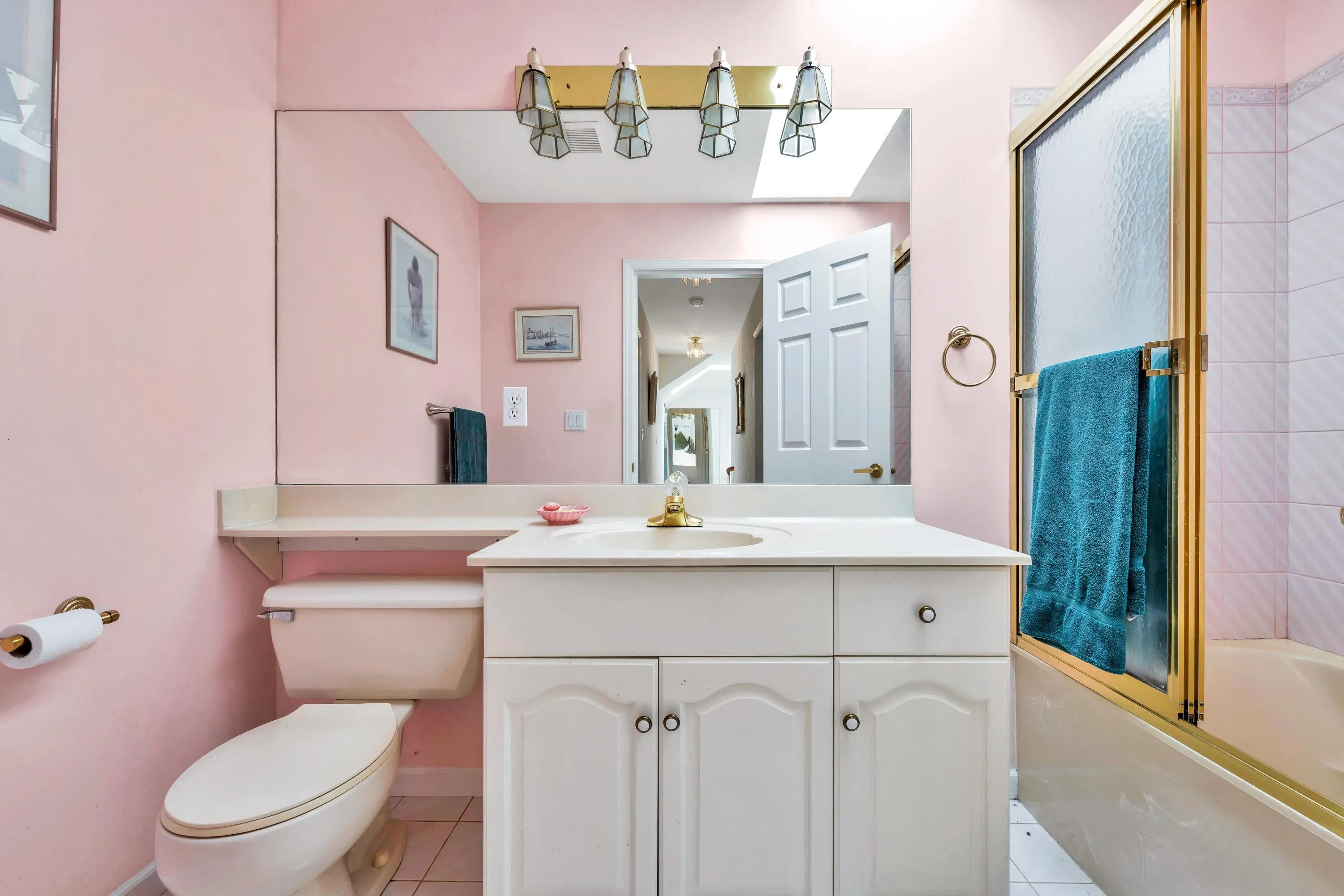 1829 Ocean Surf Place