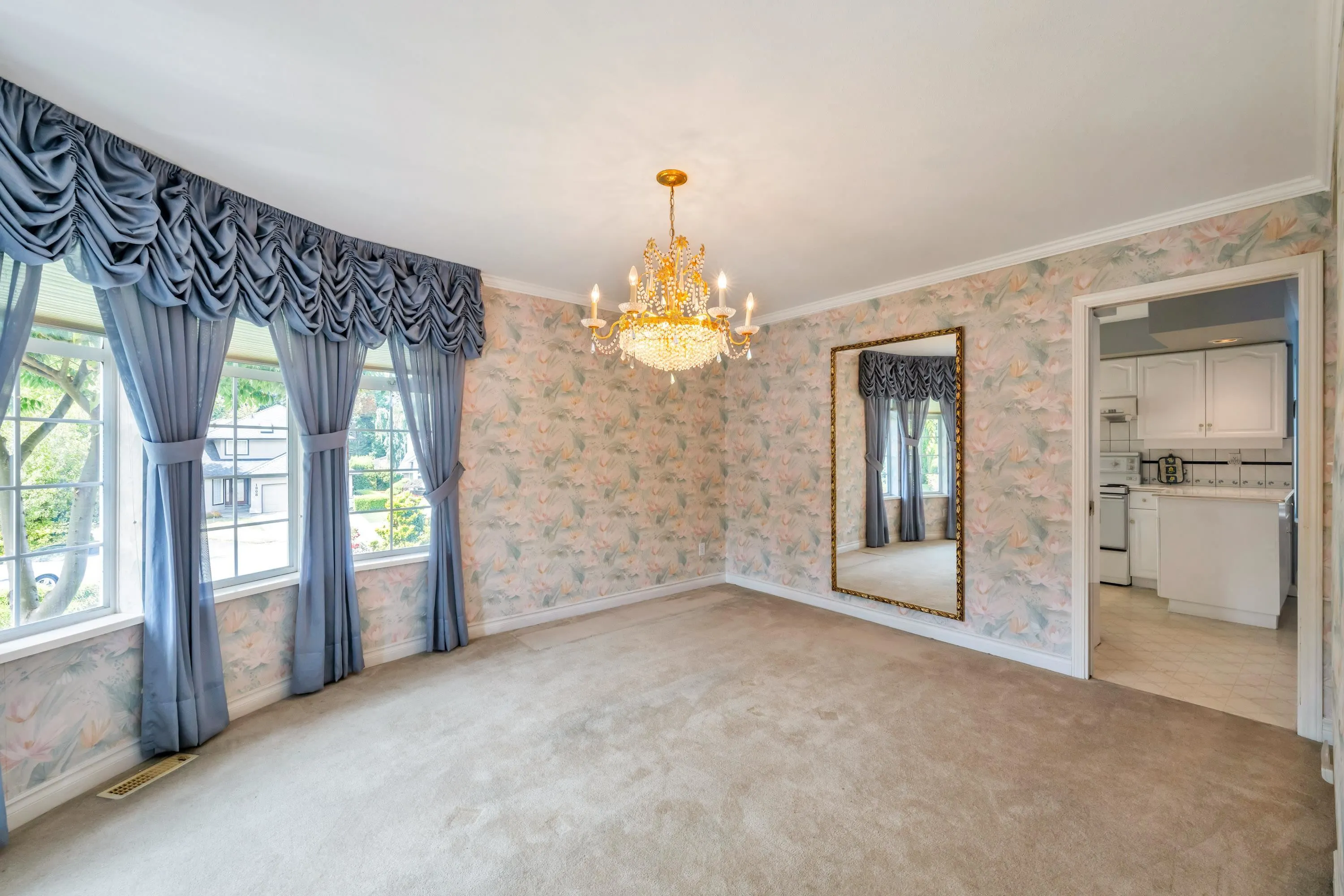 1829 Ocean Surf Place