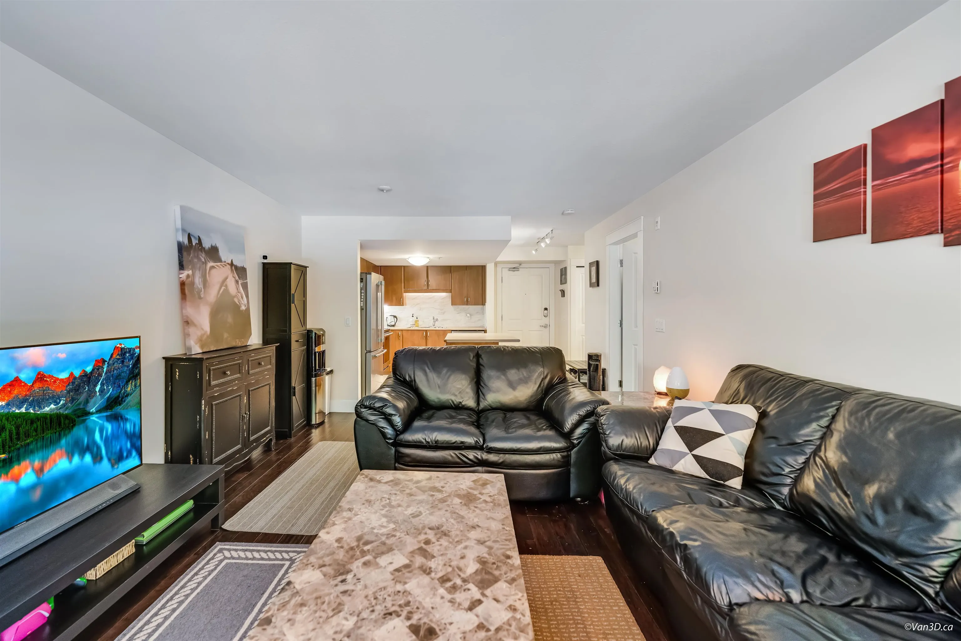 205 285 Newport Drive