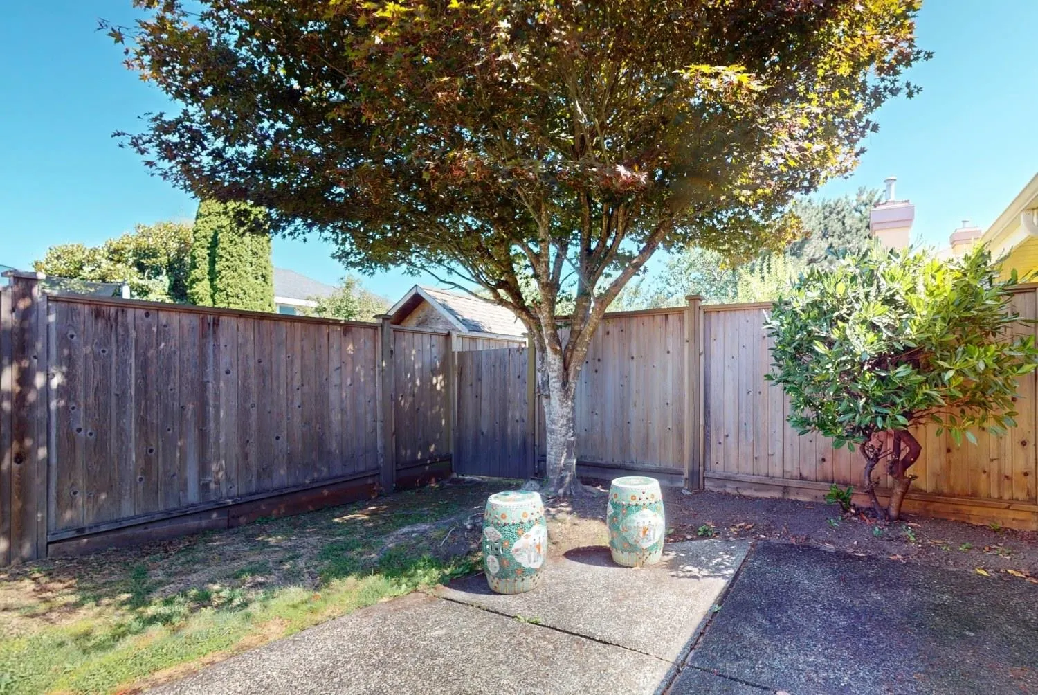 6 8231 Francis Road