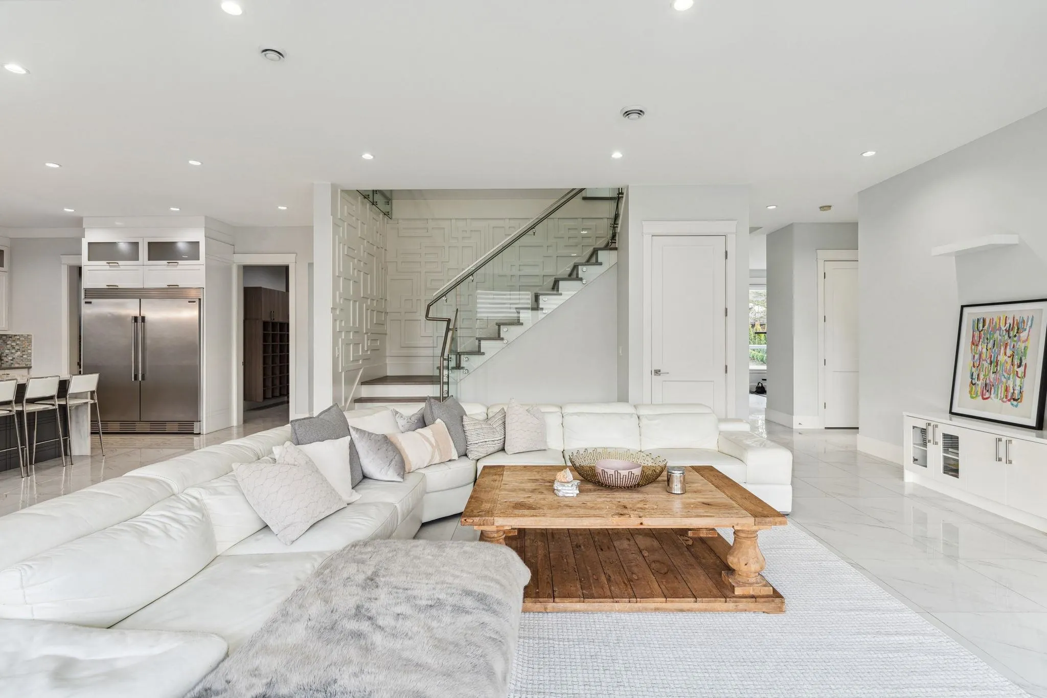 338 Mundy Street