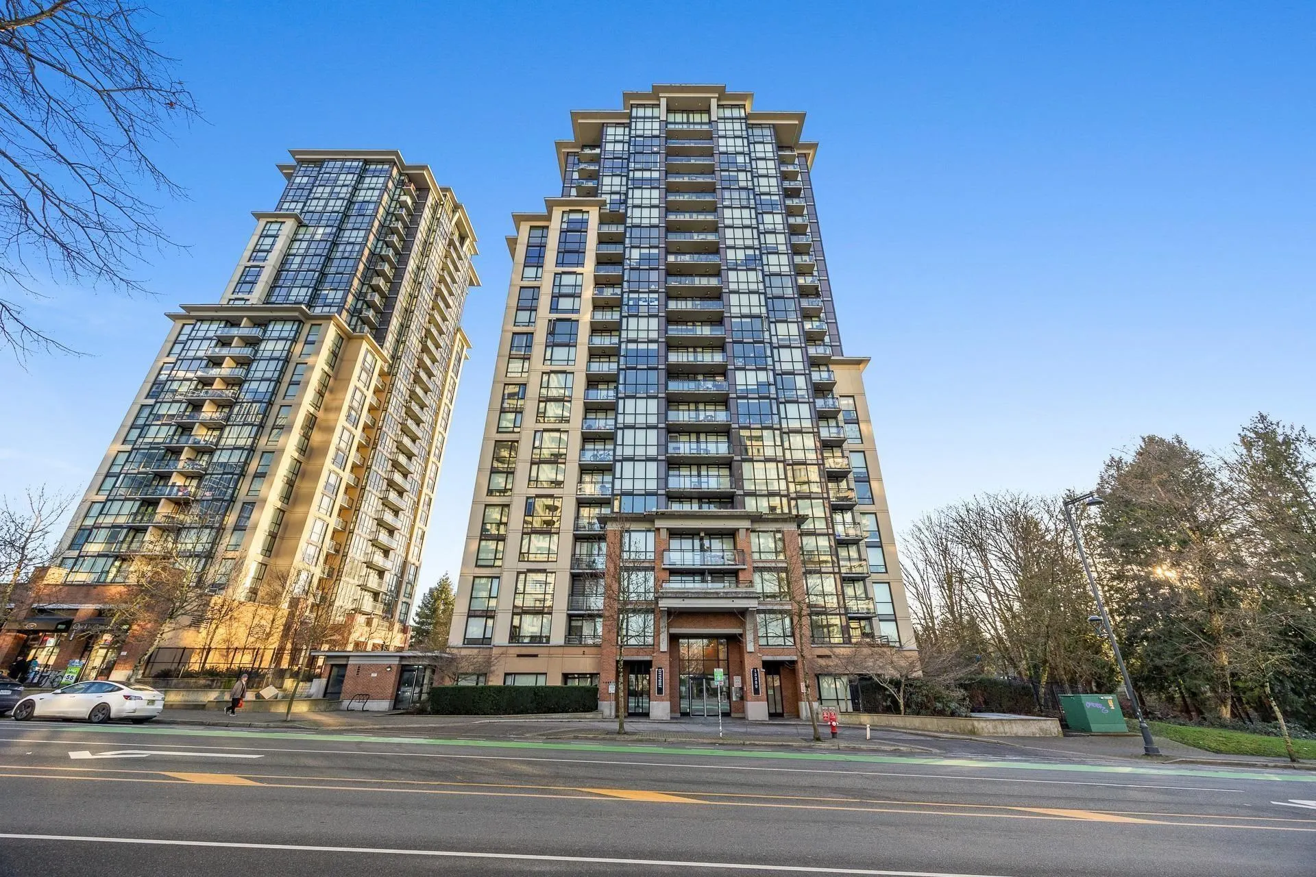1608 13380 108 Avenue