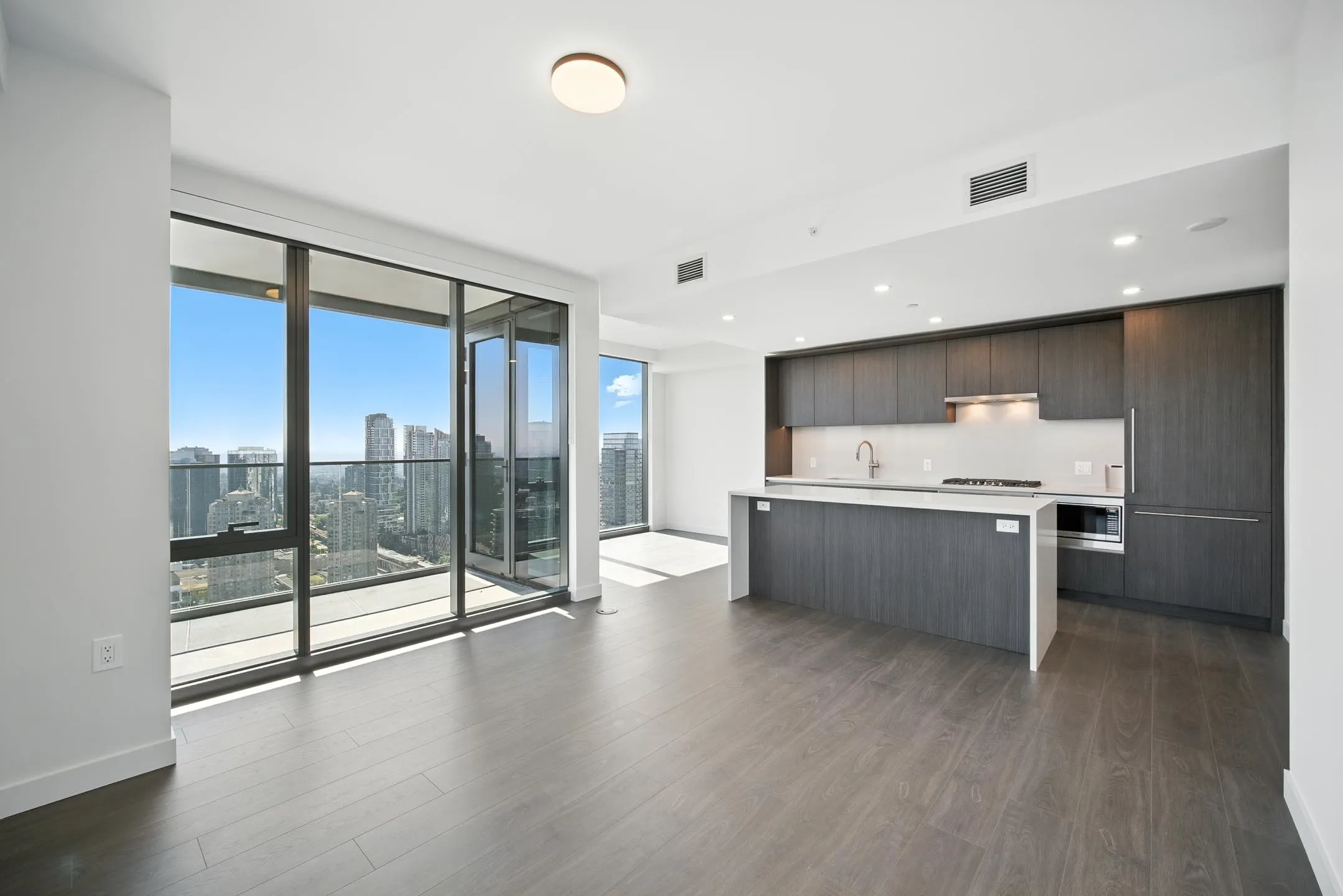 3808 5987 Wilson Avenue