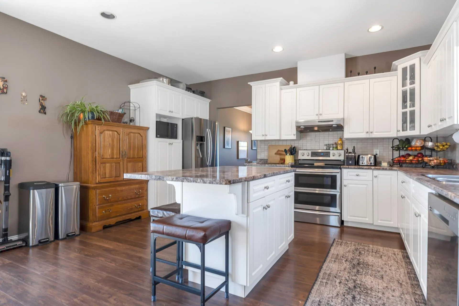 8412 Doerksen Drive