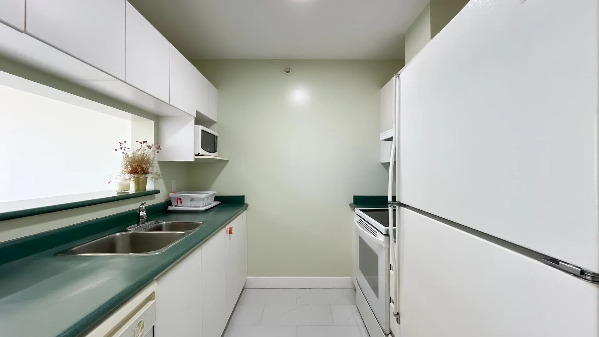 1508 5189 Gaston Street