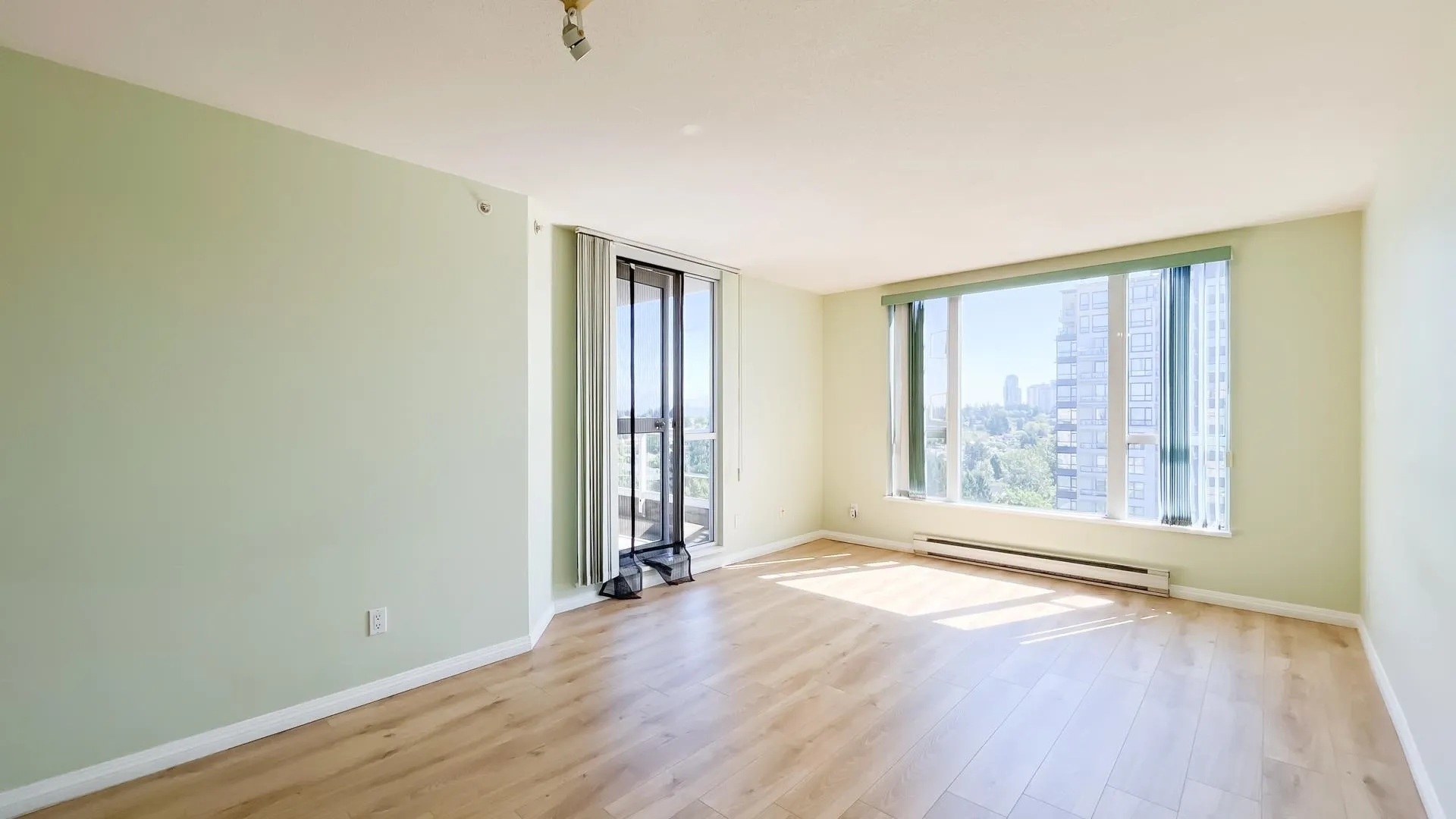 1508 5189 Gaston Street