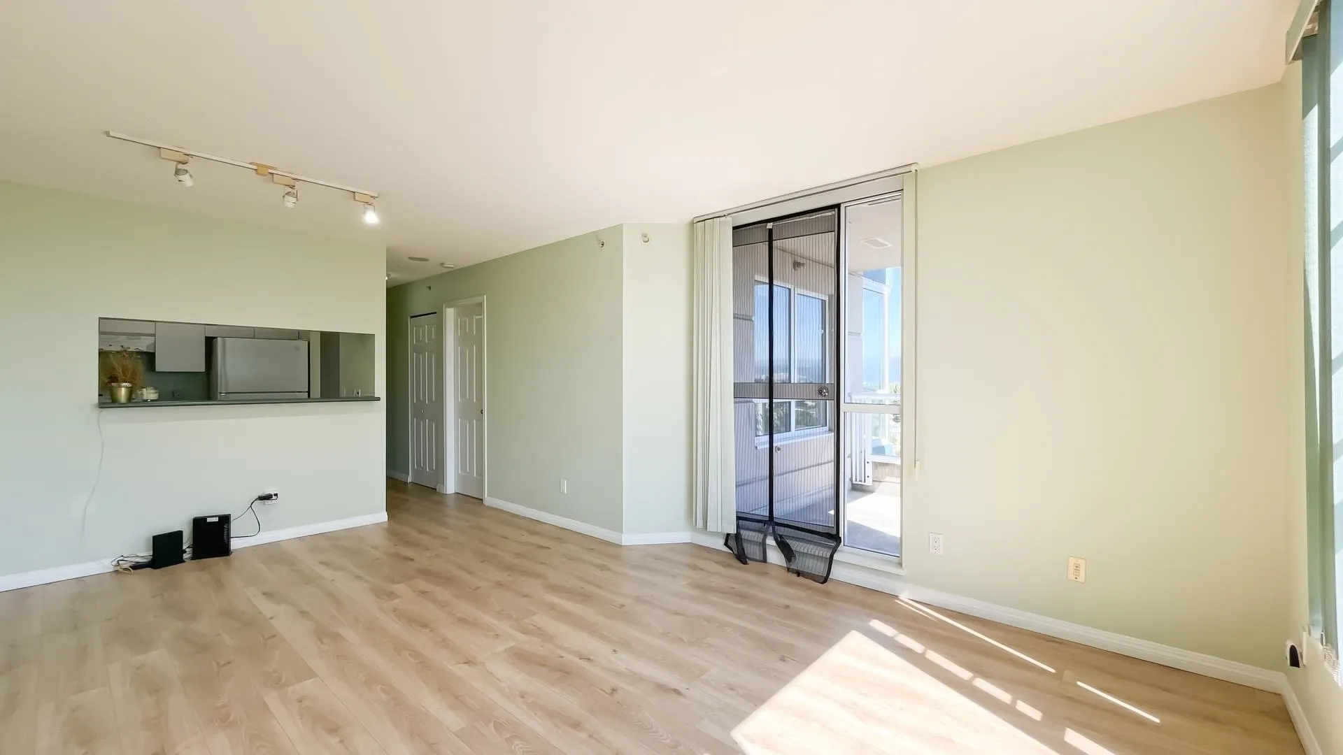 1508 5189 Gaston Street