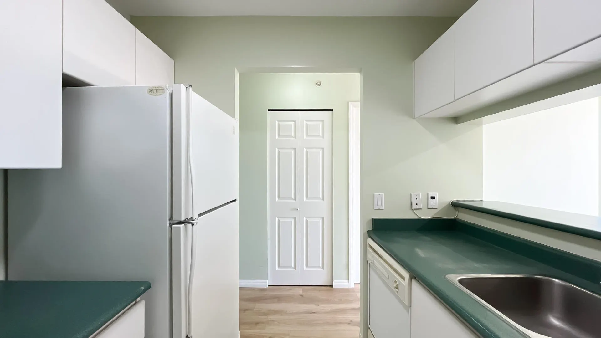 1508 5189 Gaston Street