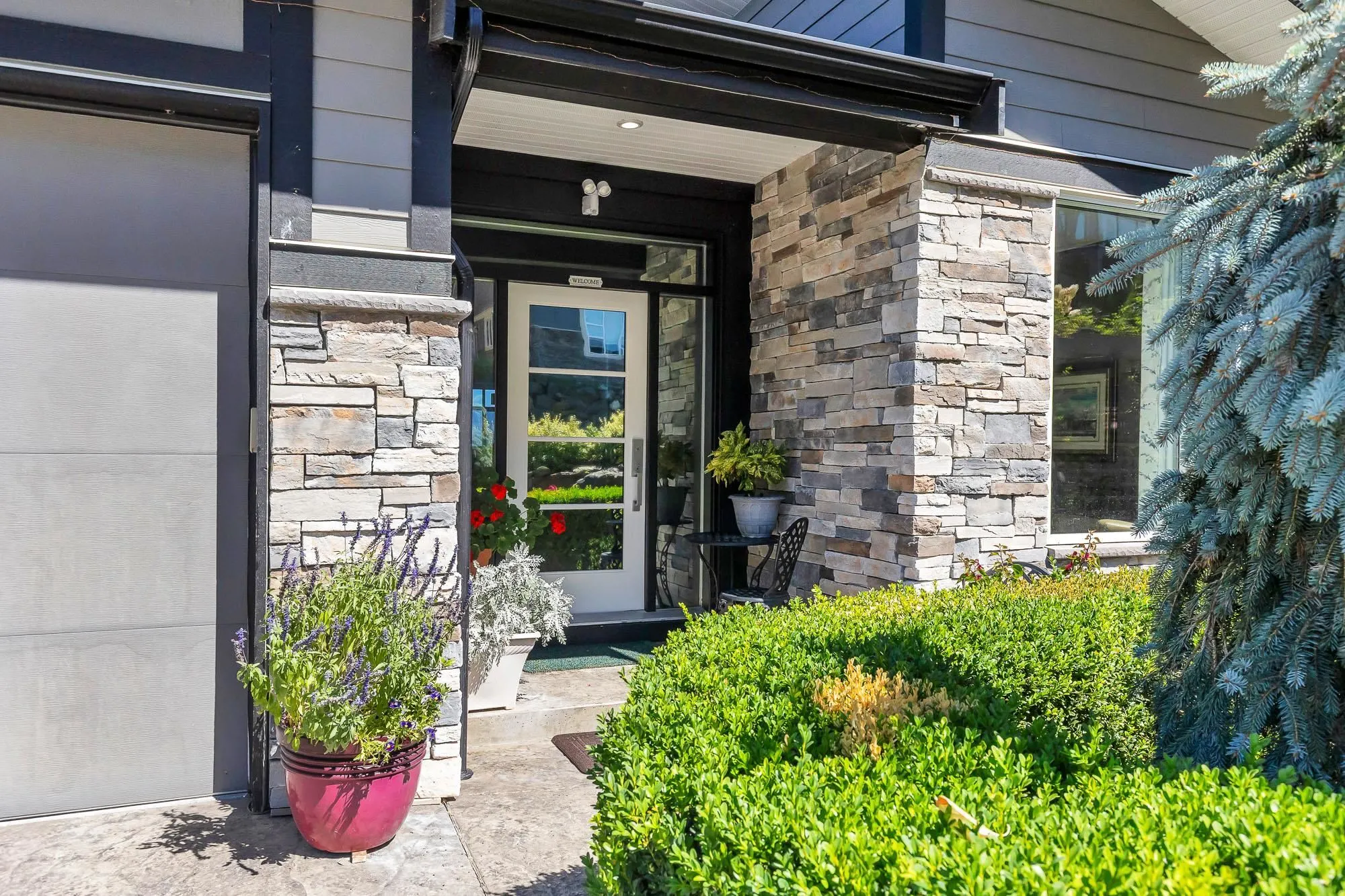 42 50778 Ledgestone Place