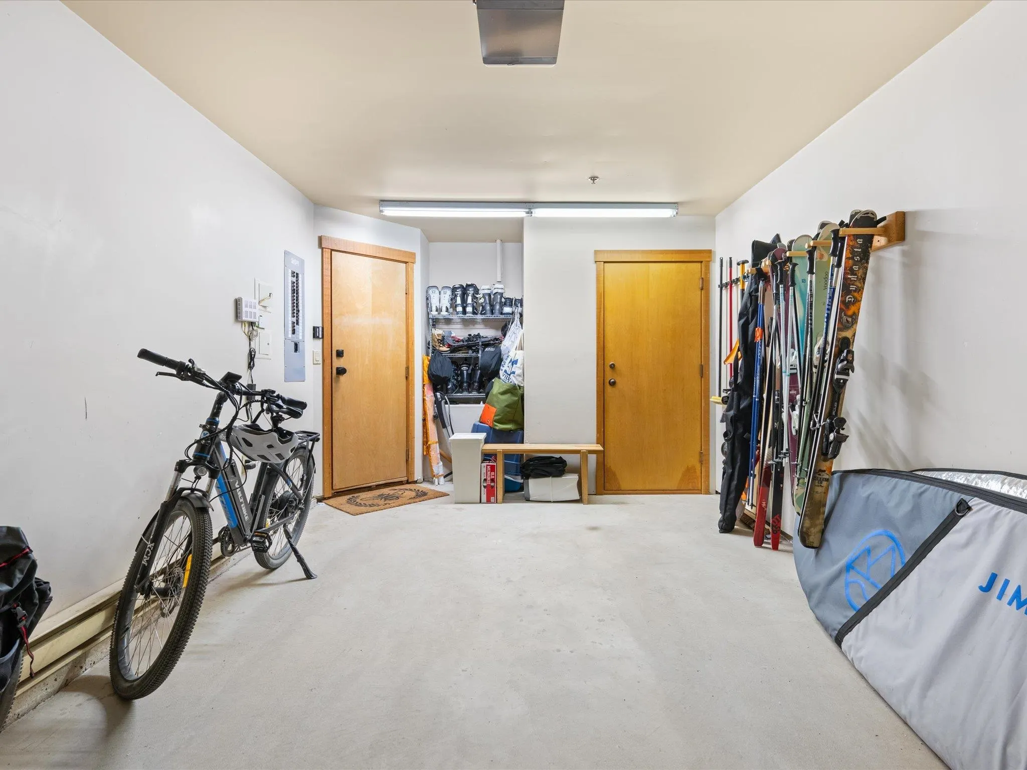 4 2240 Nordic Drive