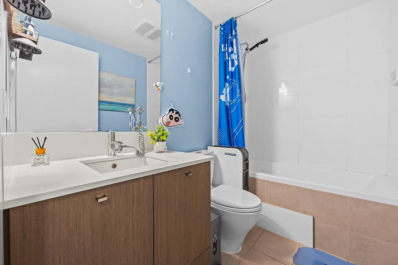 2011 5511 Hollybridge Way