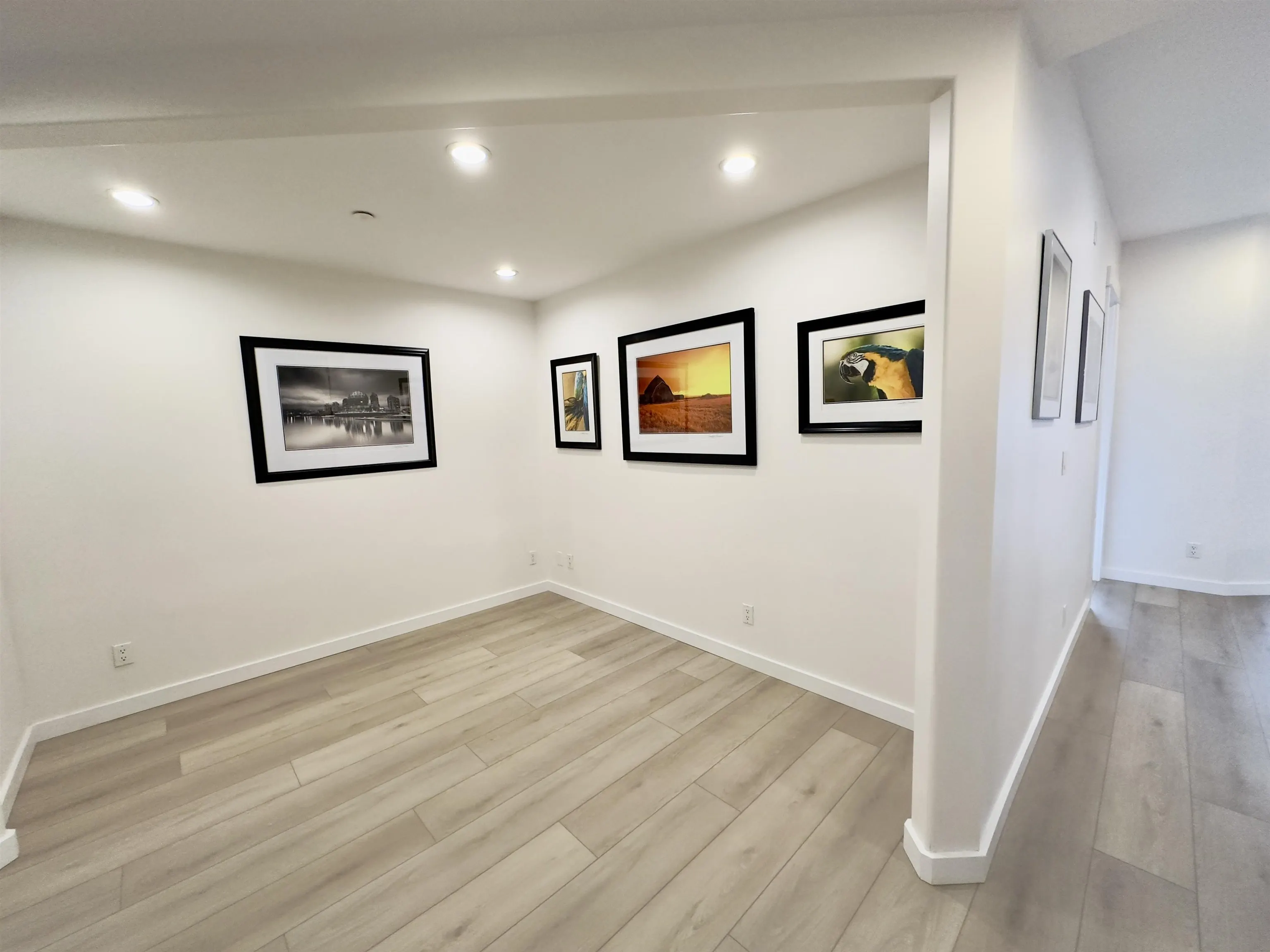 201 6688 Royal Avenue