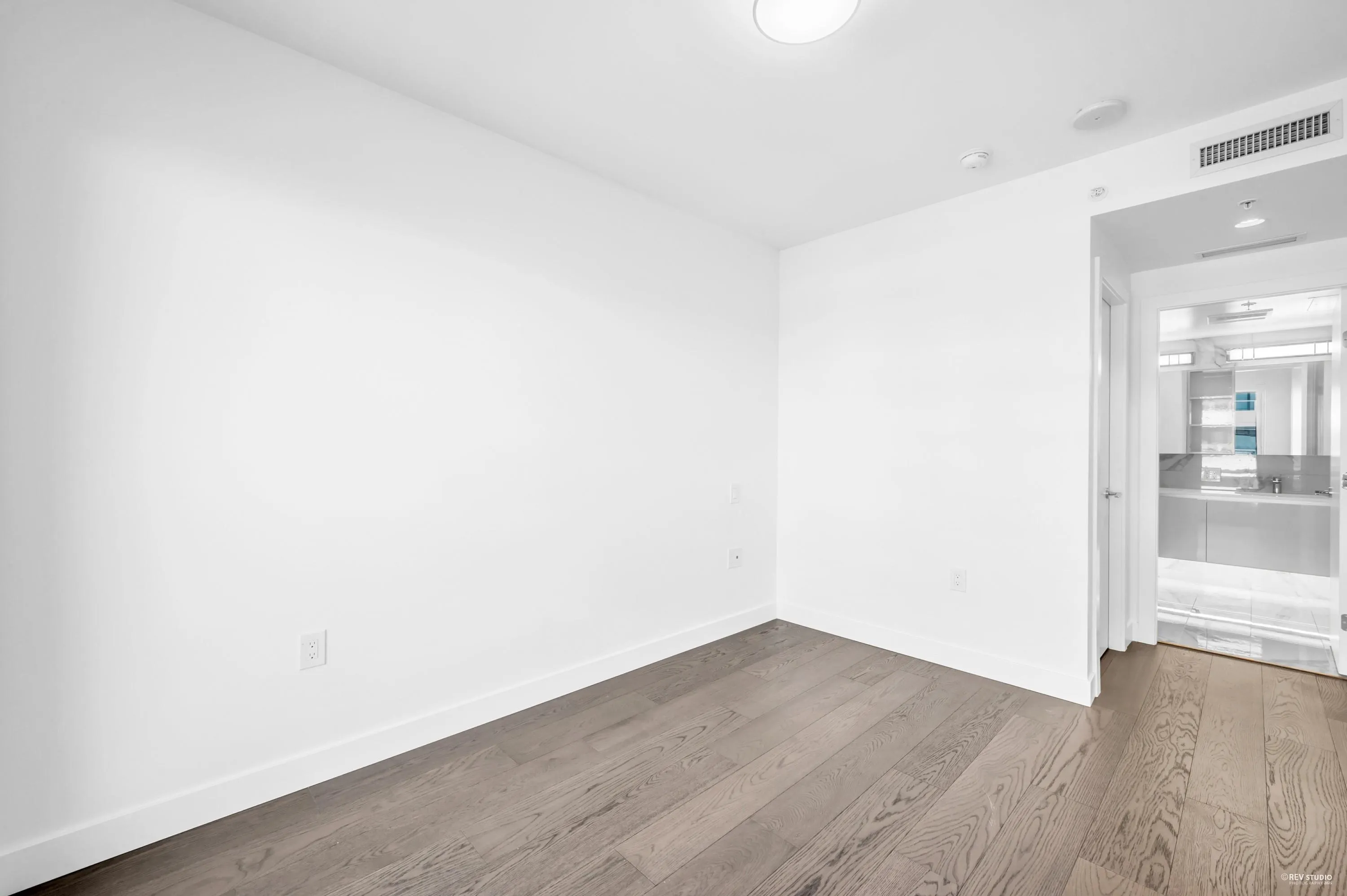 1505 5788 Gilbert Road