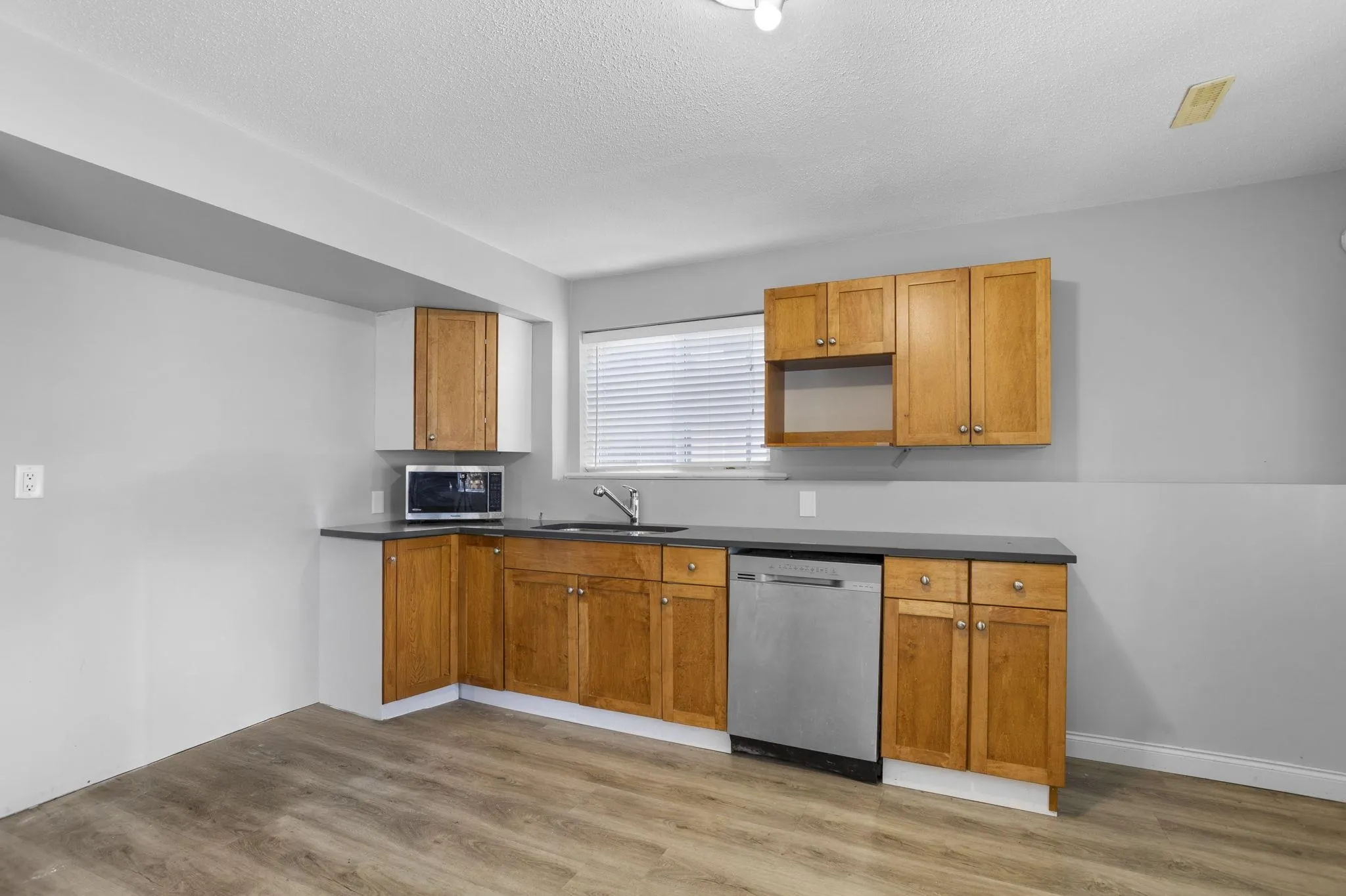 36516 Lester Pearson Way