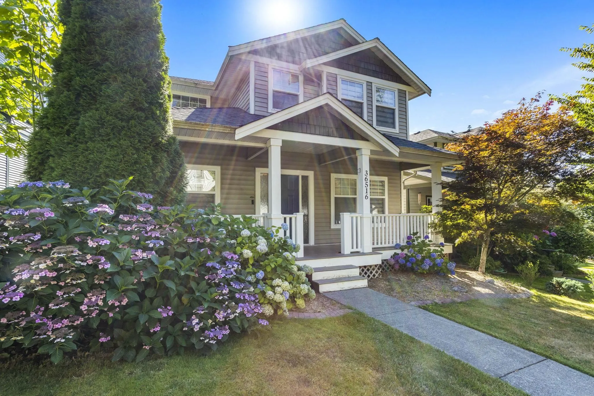 36516 Lester Pearson Way