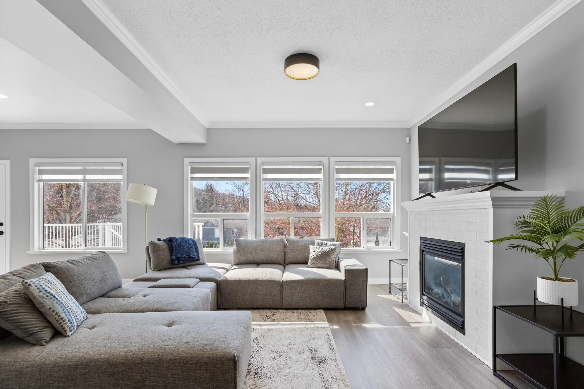 36516 Lester Pearson Way