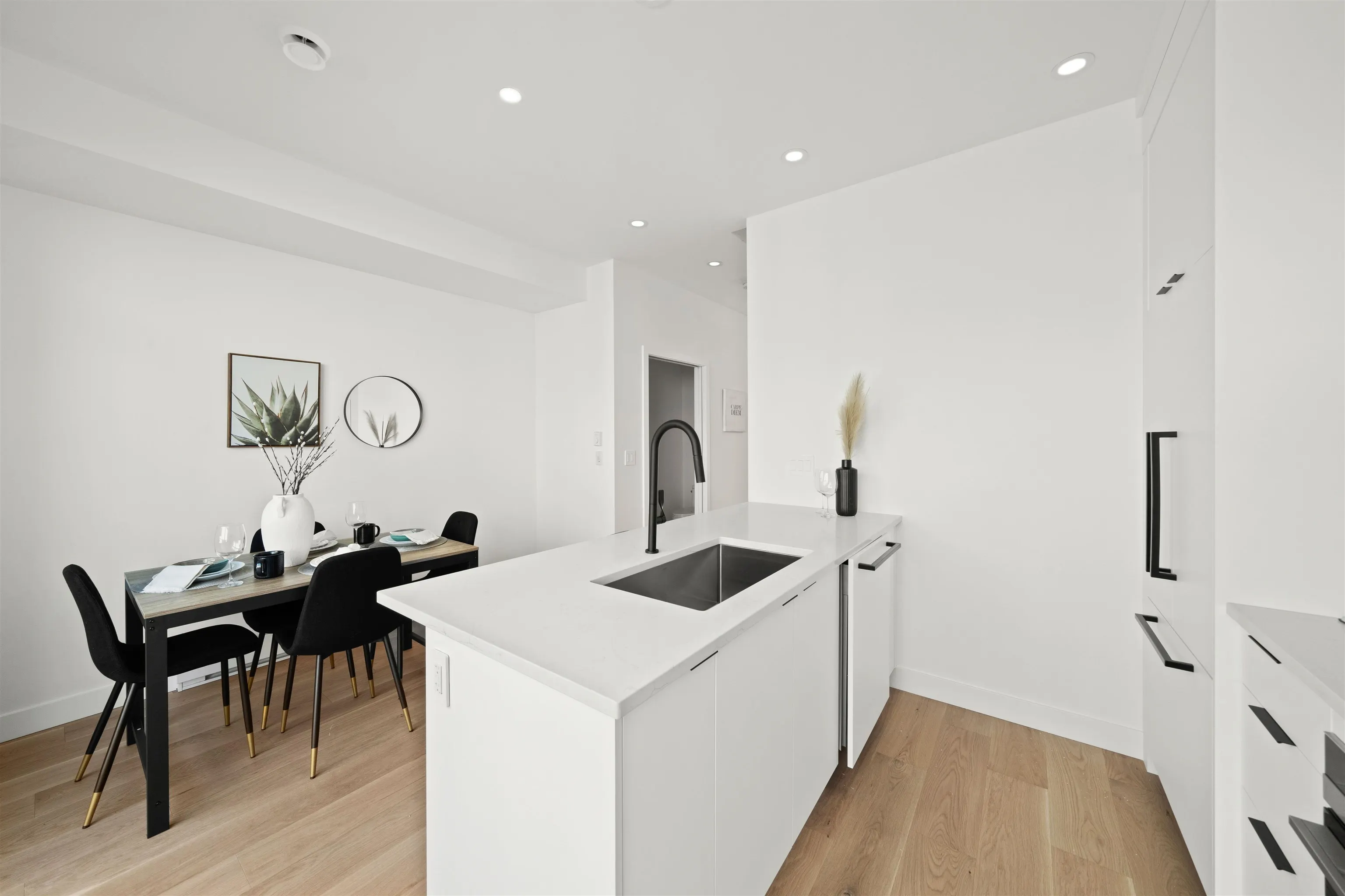 2412 Victoria Drive