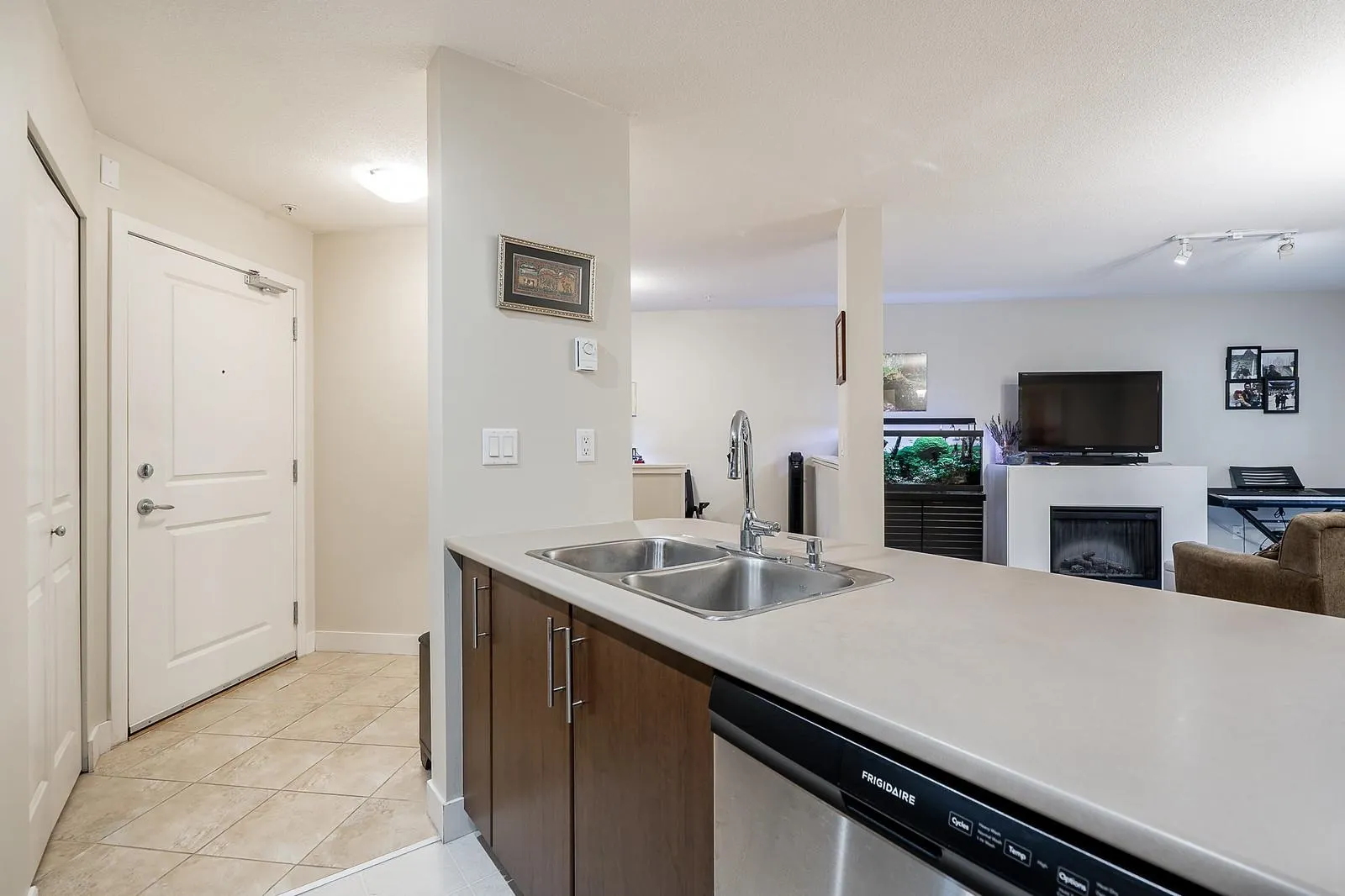 101 12248 224 Street