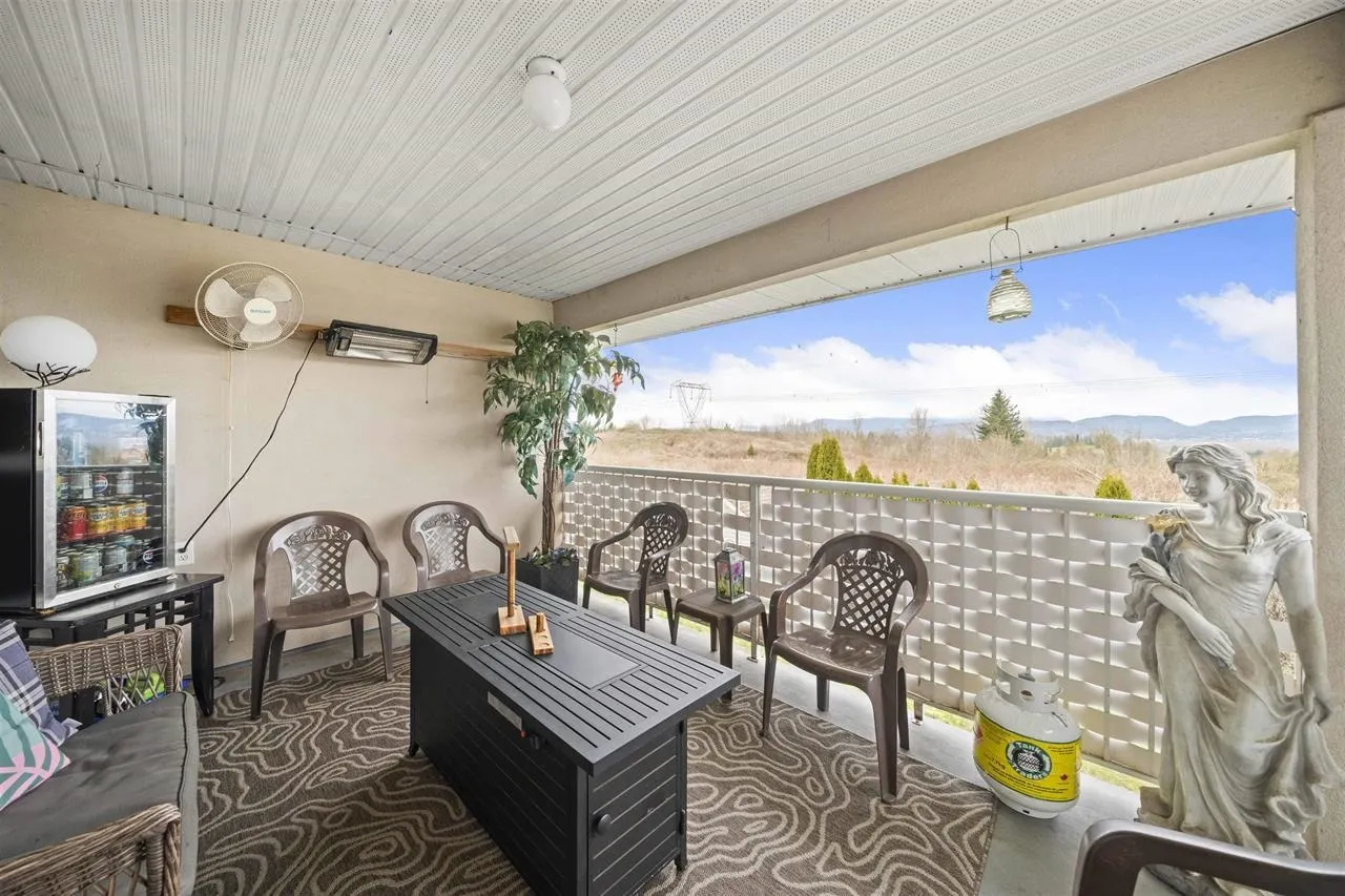 31533 Homestead Crescent