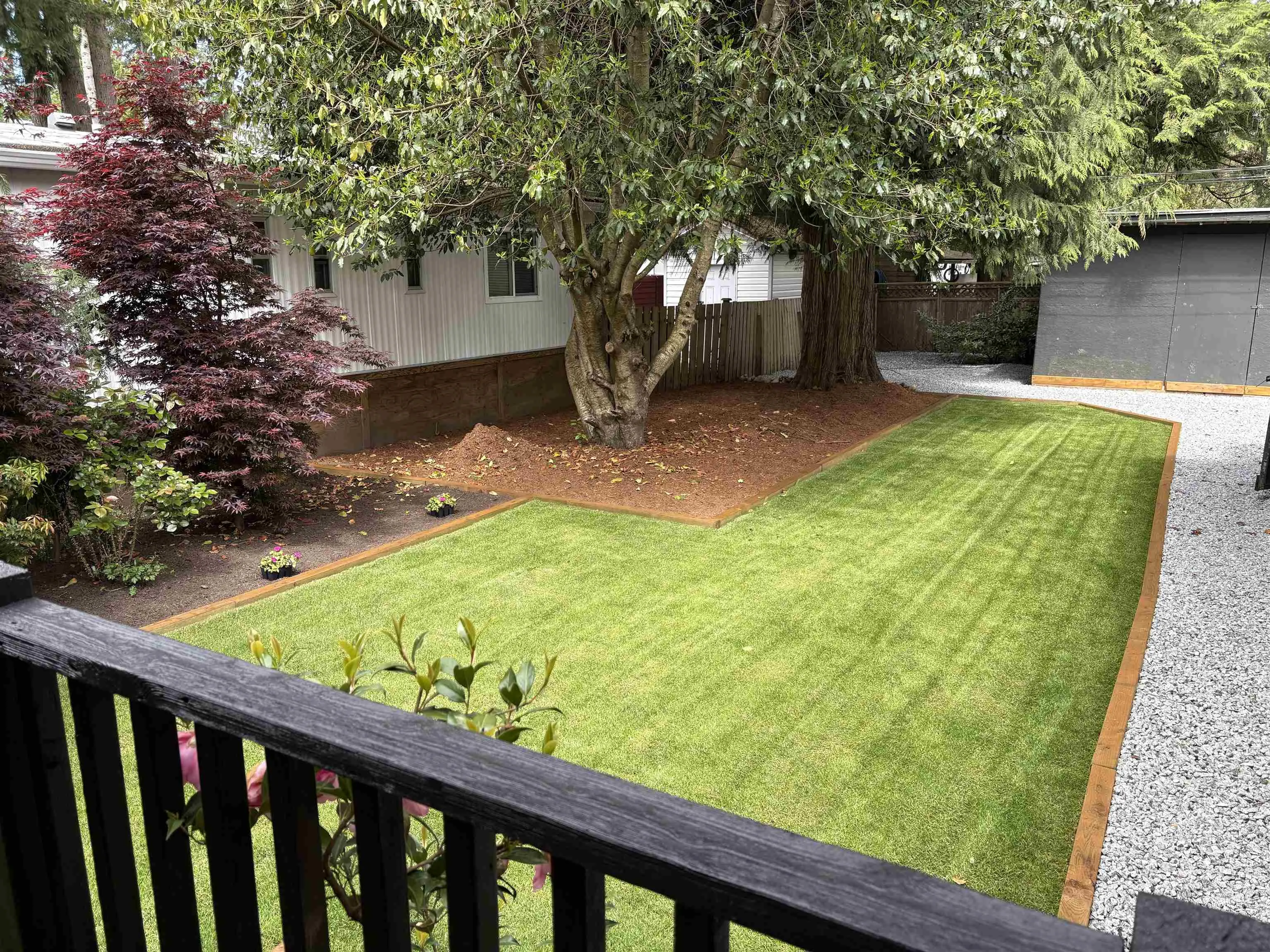 33 23325 Calvin Crescent