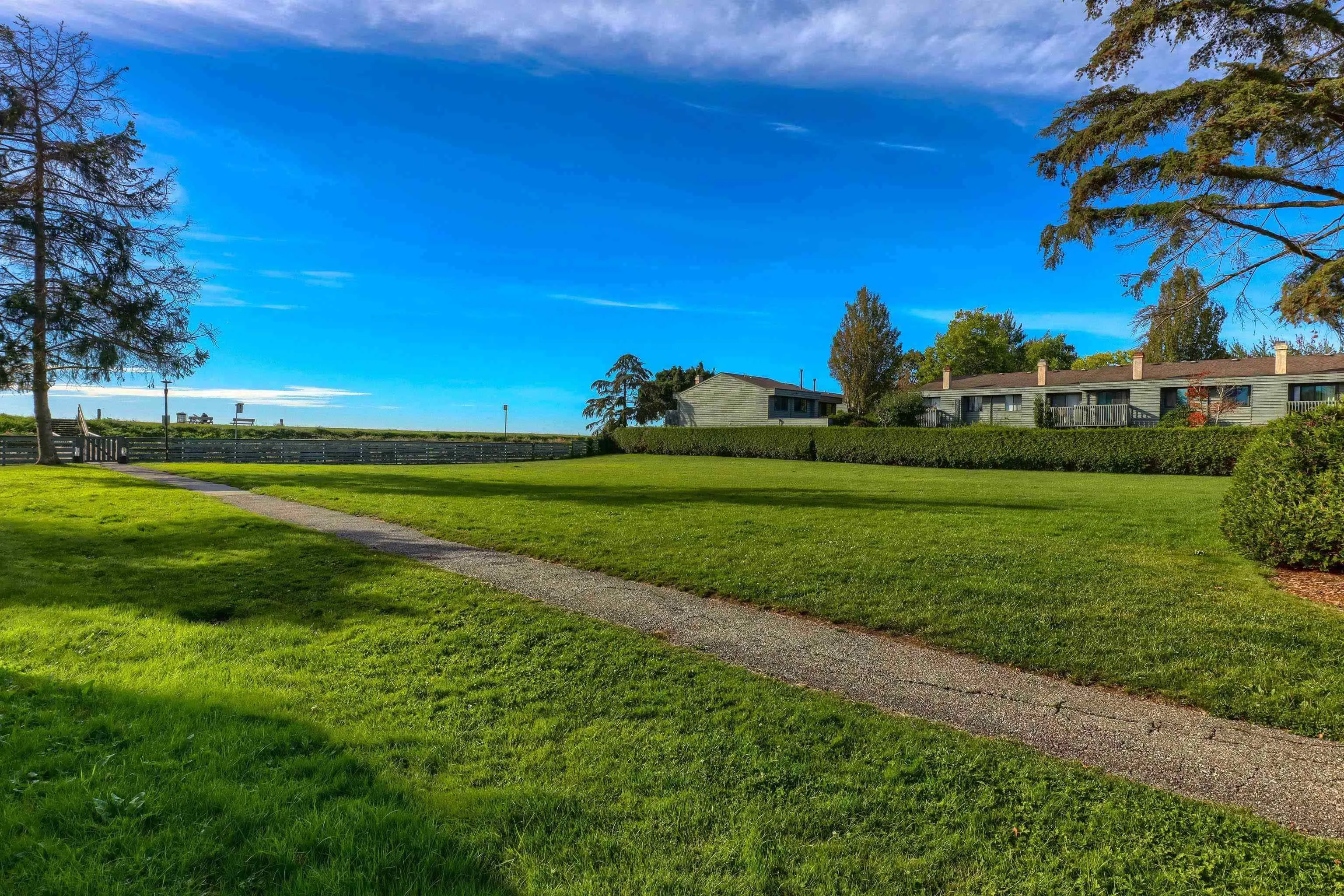 119 3031 Williams Road