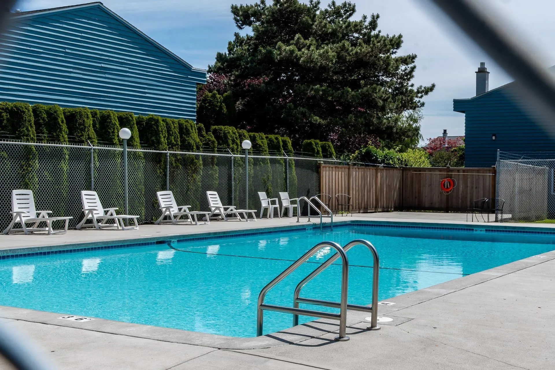 119 3031 Williams Road