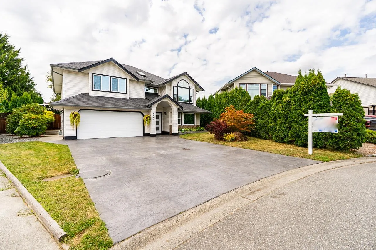 8441 Cox Drive Drive