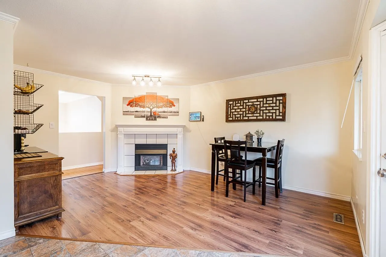 8441 Cox Drive Drive