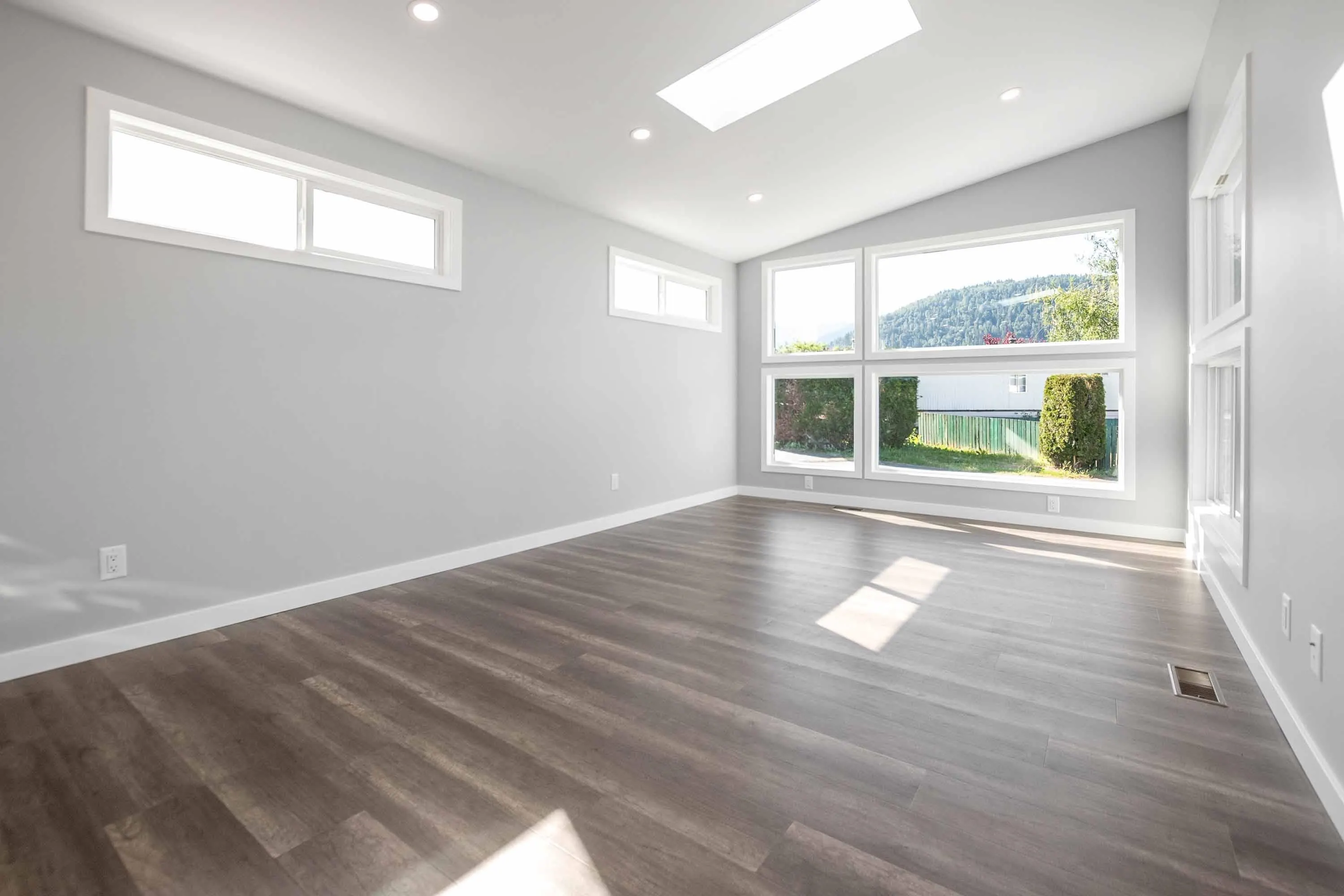 102 45640 Watson Road