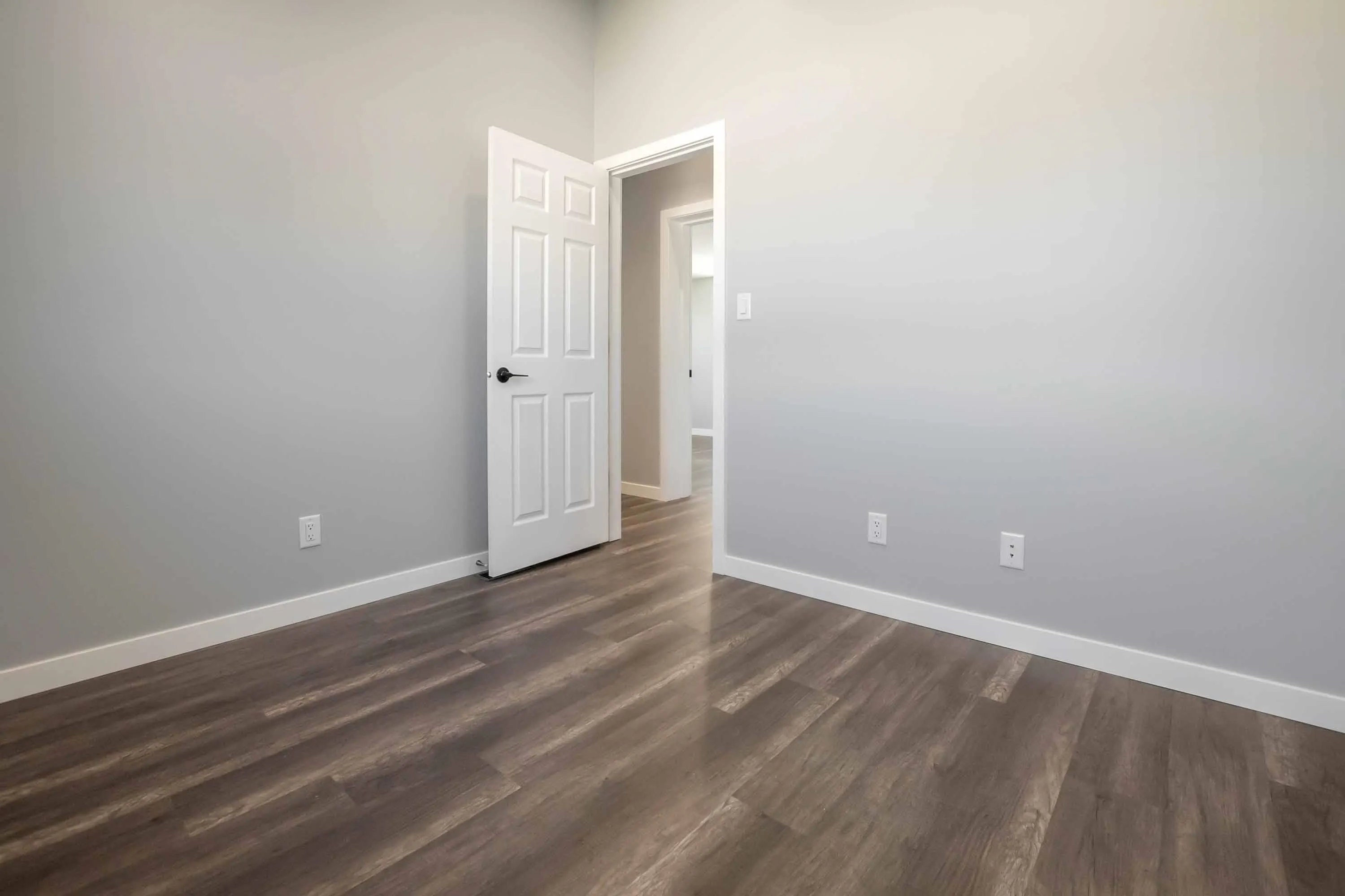 102 45640 Watson Road
