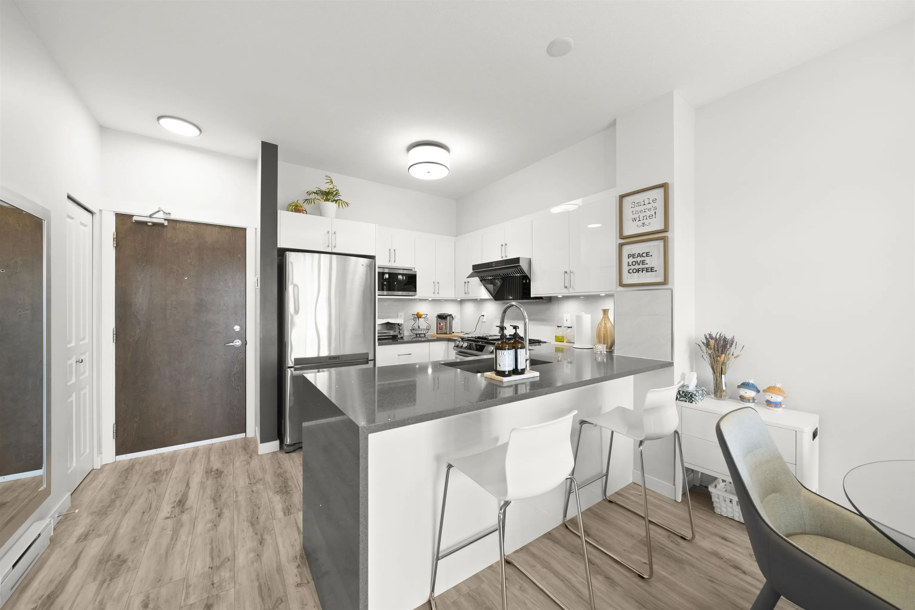 407 1153 Kensal Place