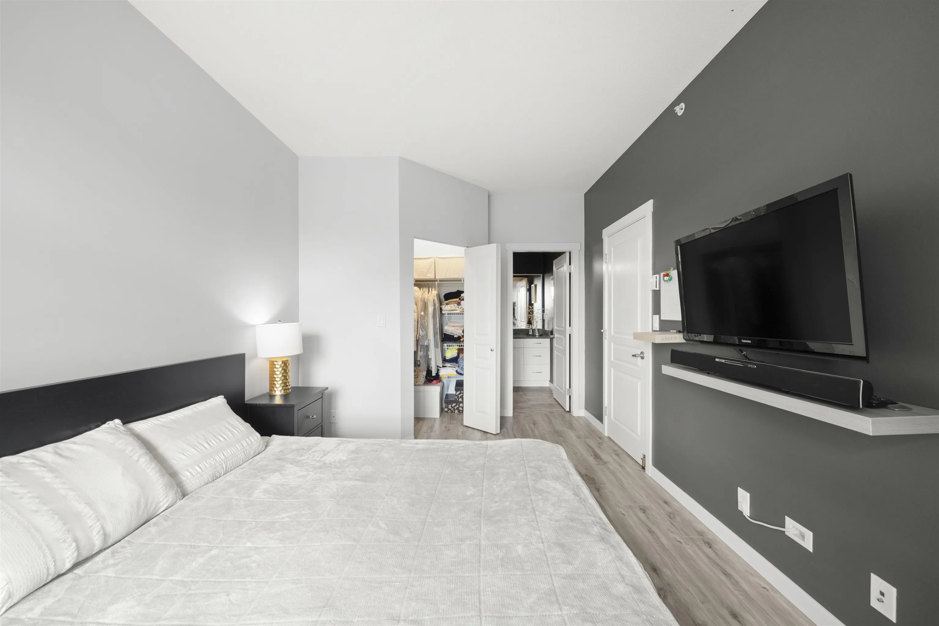 407 1153 Kensal Place