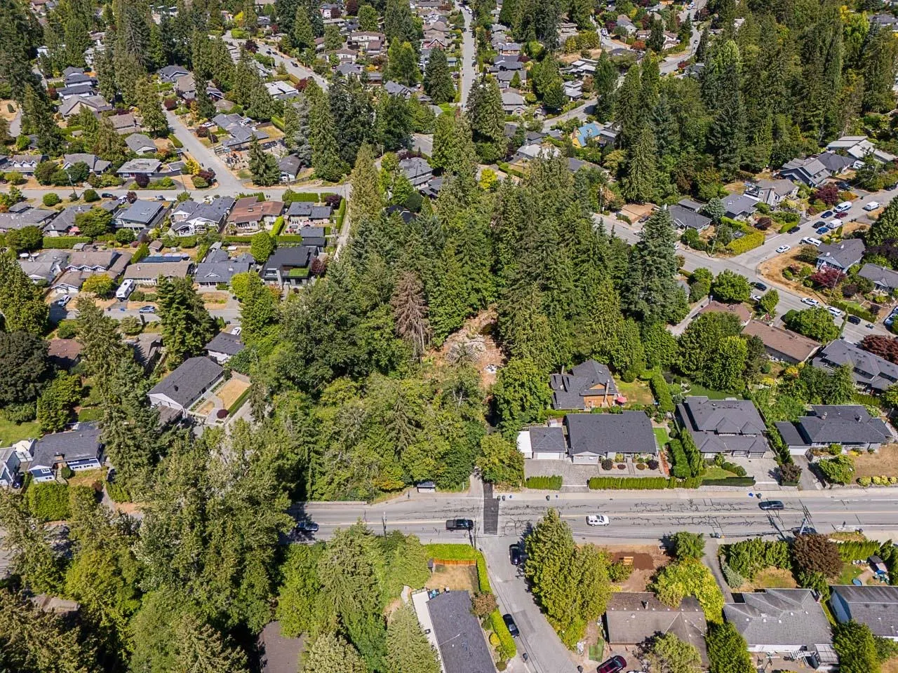1160 Ridgewood Drive