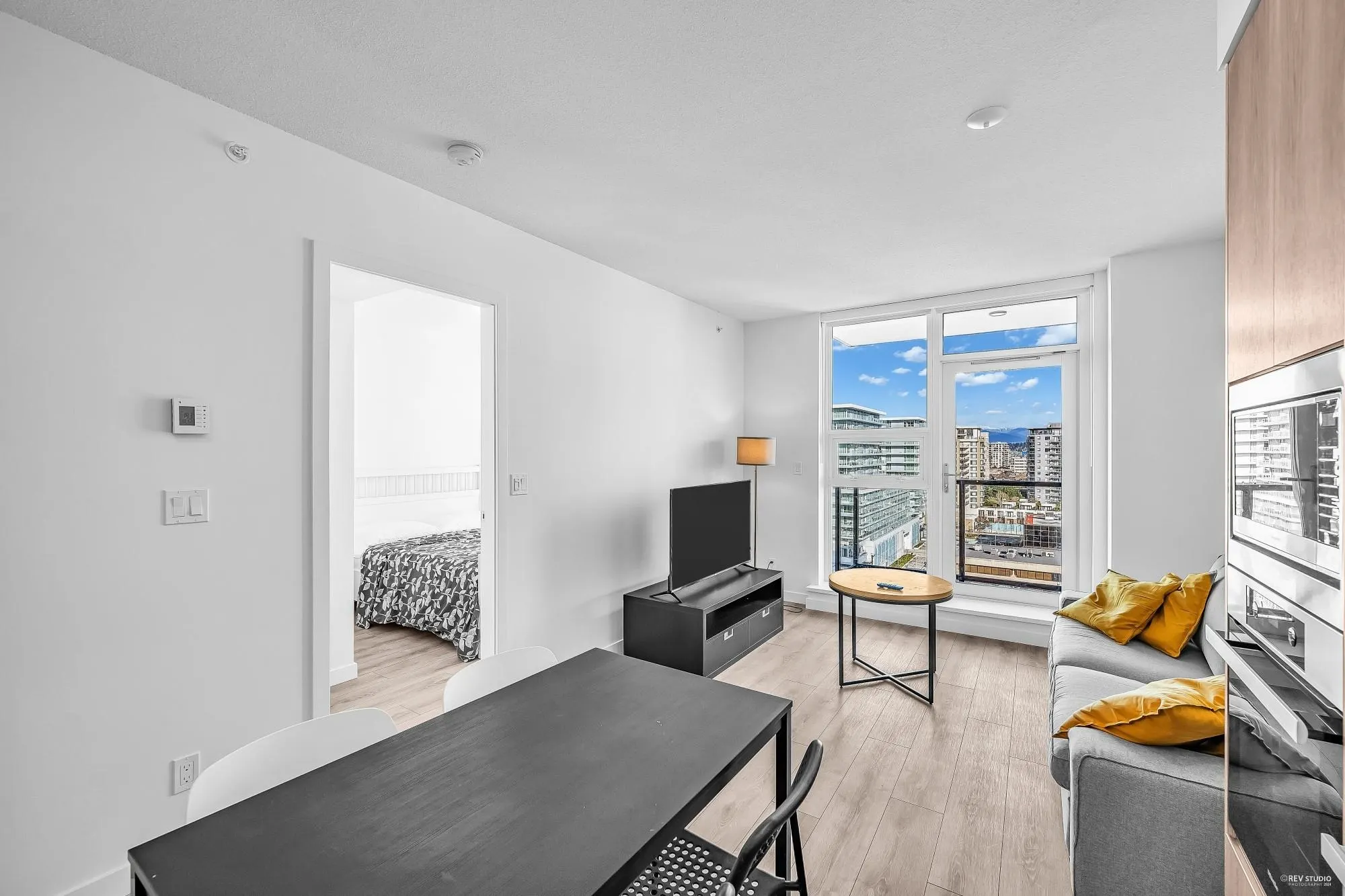 1204 6633 Buswell Street