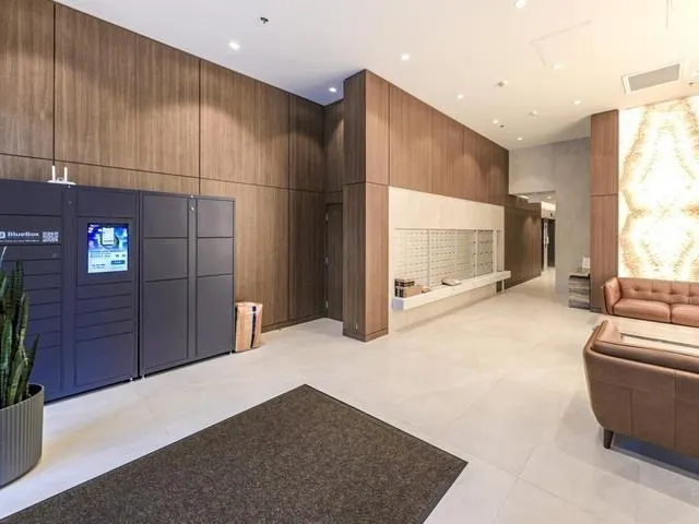 1204 6633 Buswell Street