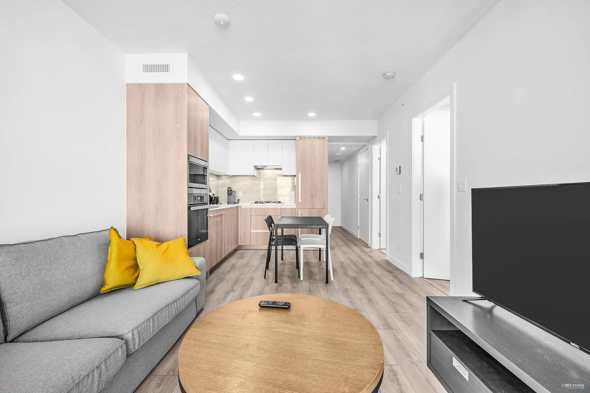 1204 6633 Buswell Street