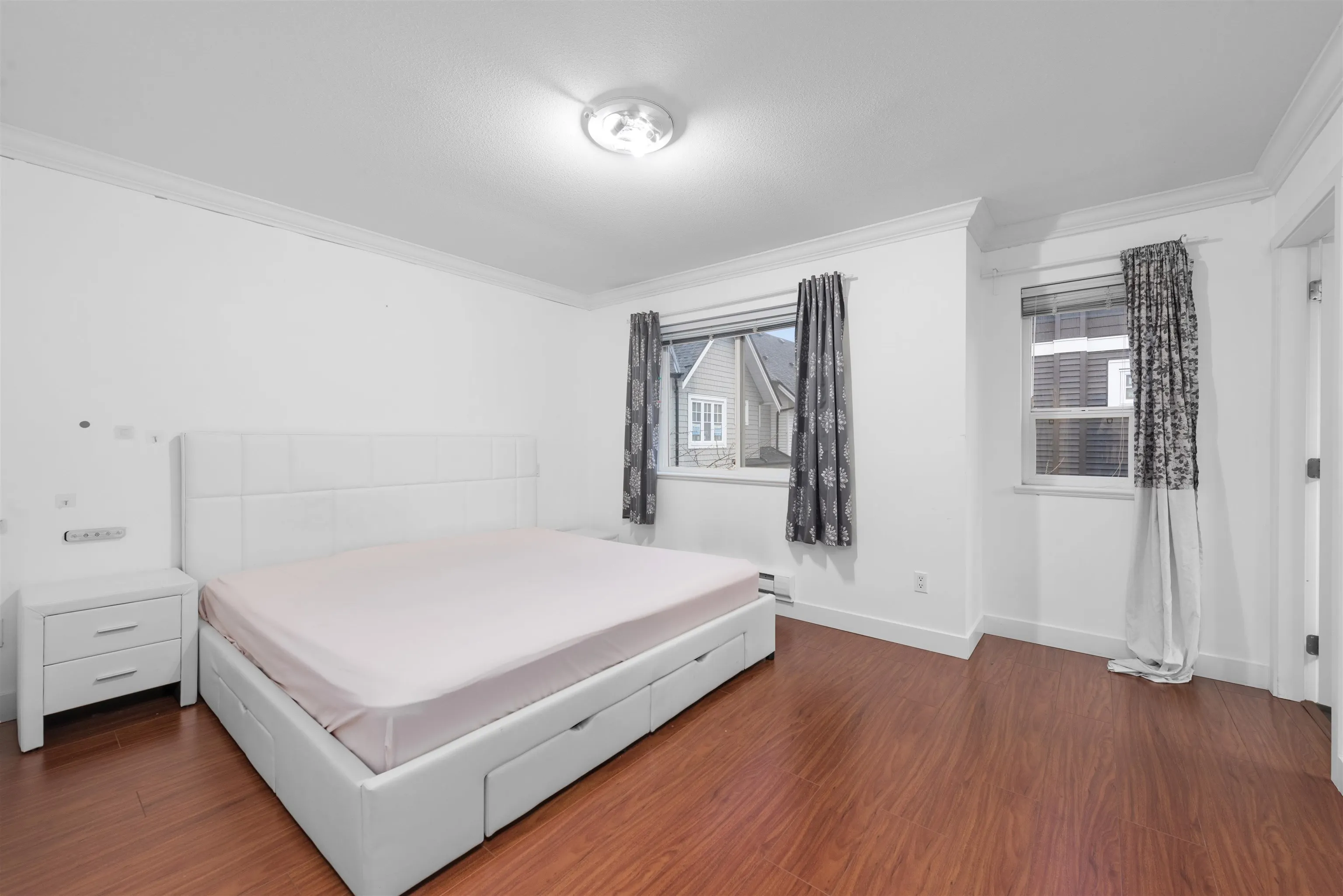 16 22788 Westminster Highway