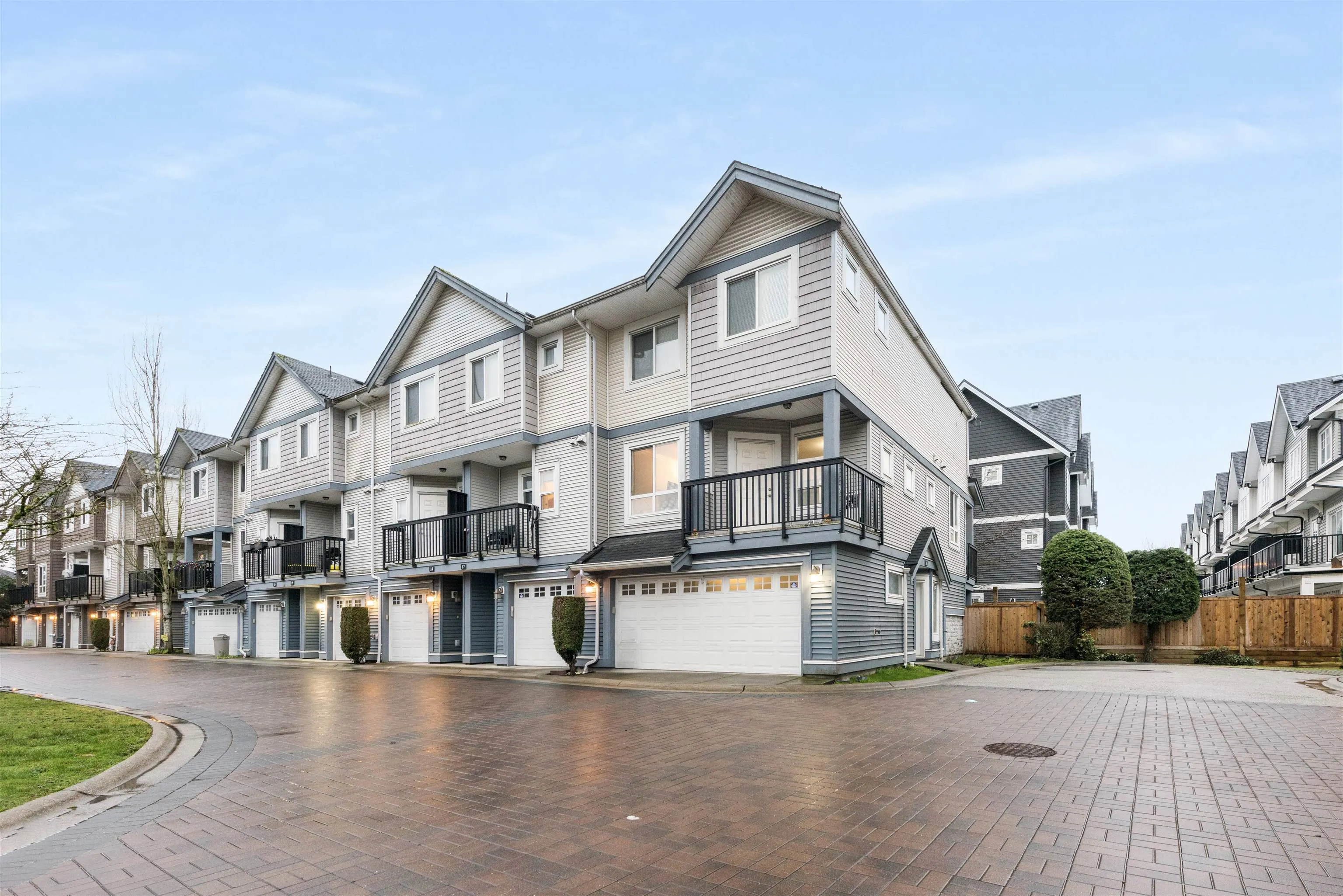 16 22788 Westminster Highway