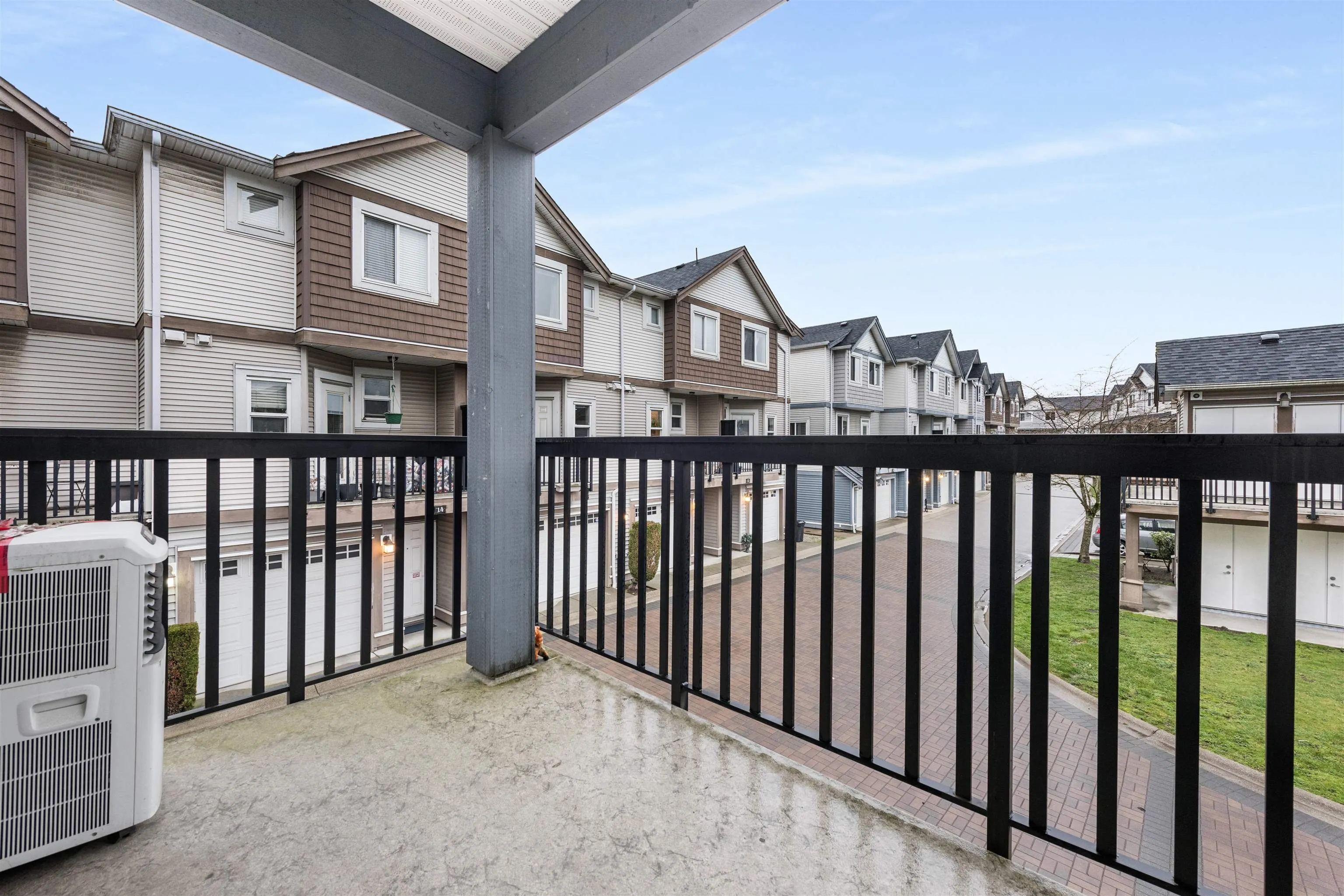 16 22788 Westminster Highway