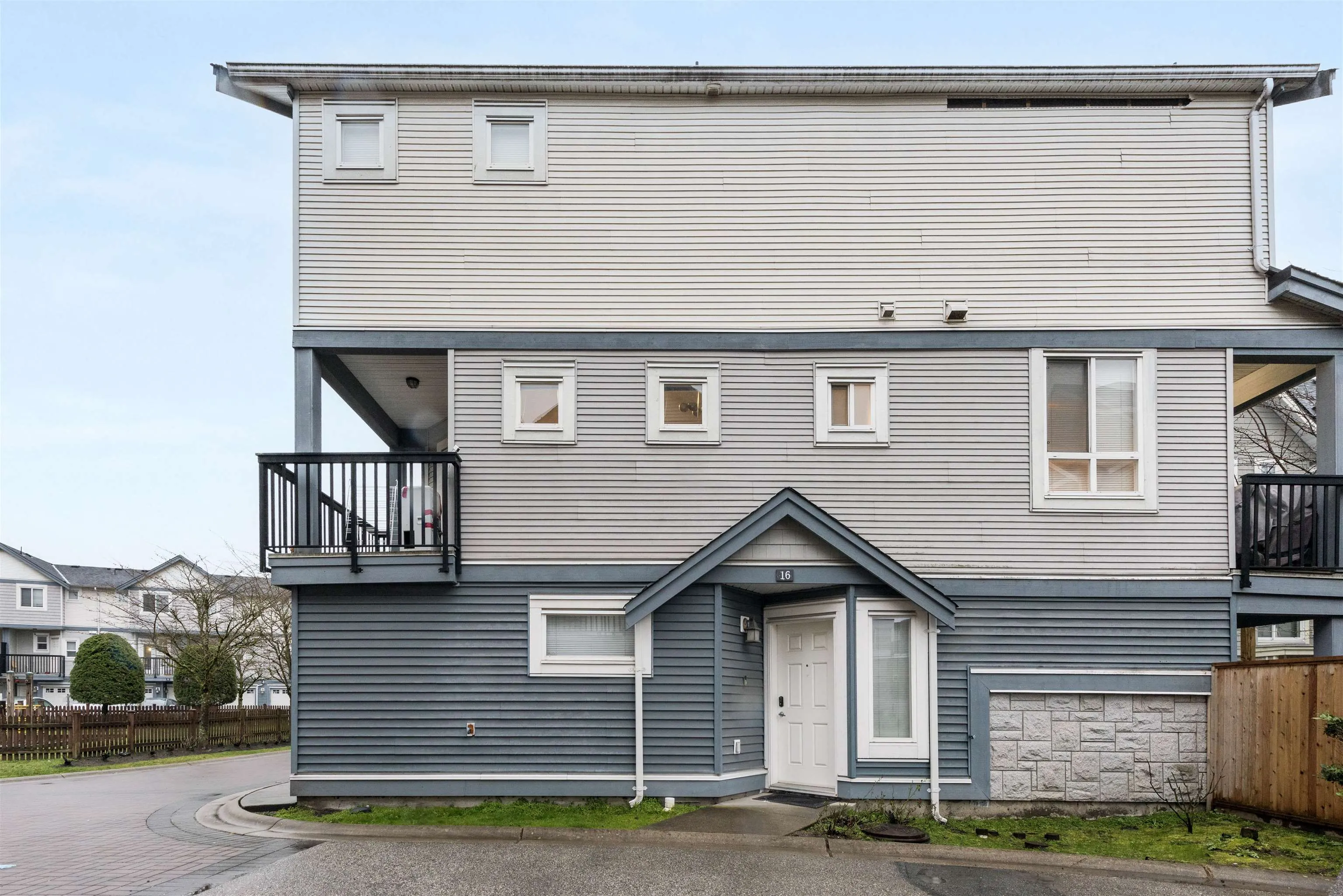 16 22788 Westminster Highway