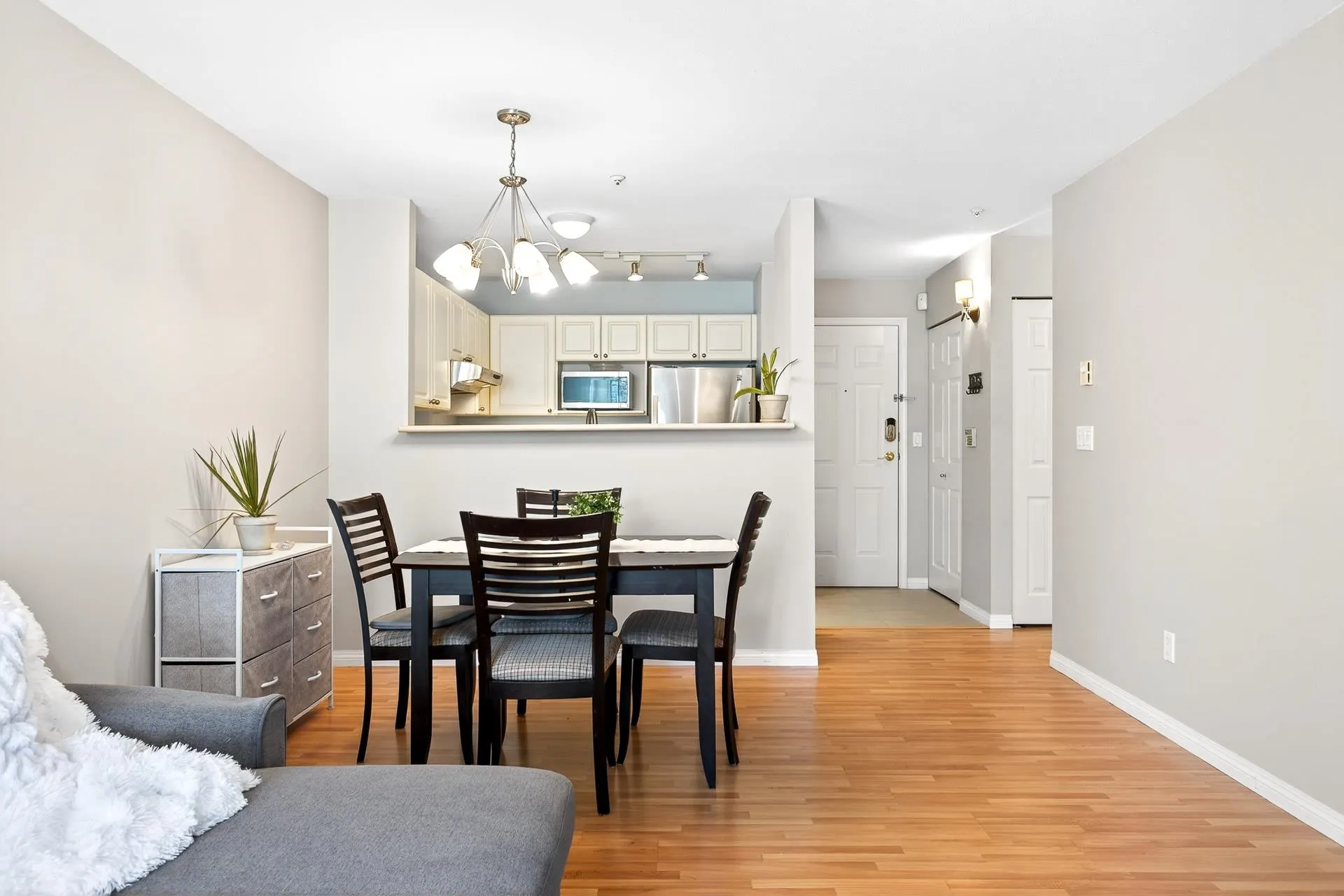 201 20245 53 Avenue